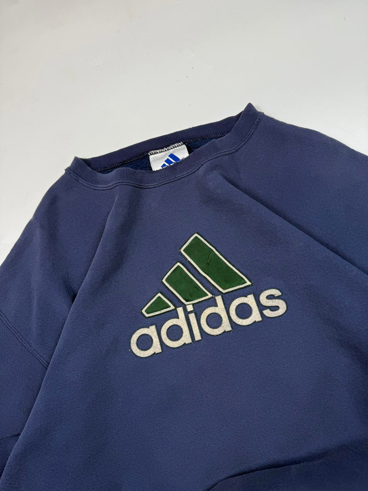 Vintage 90s adidas centre logo sweatshirt (XL)