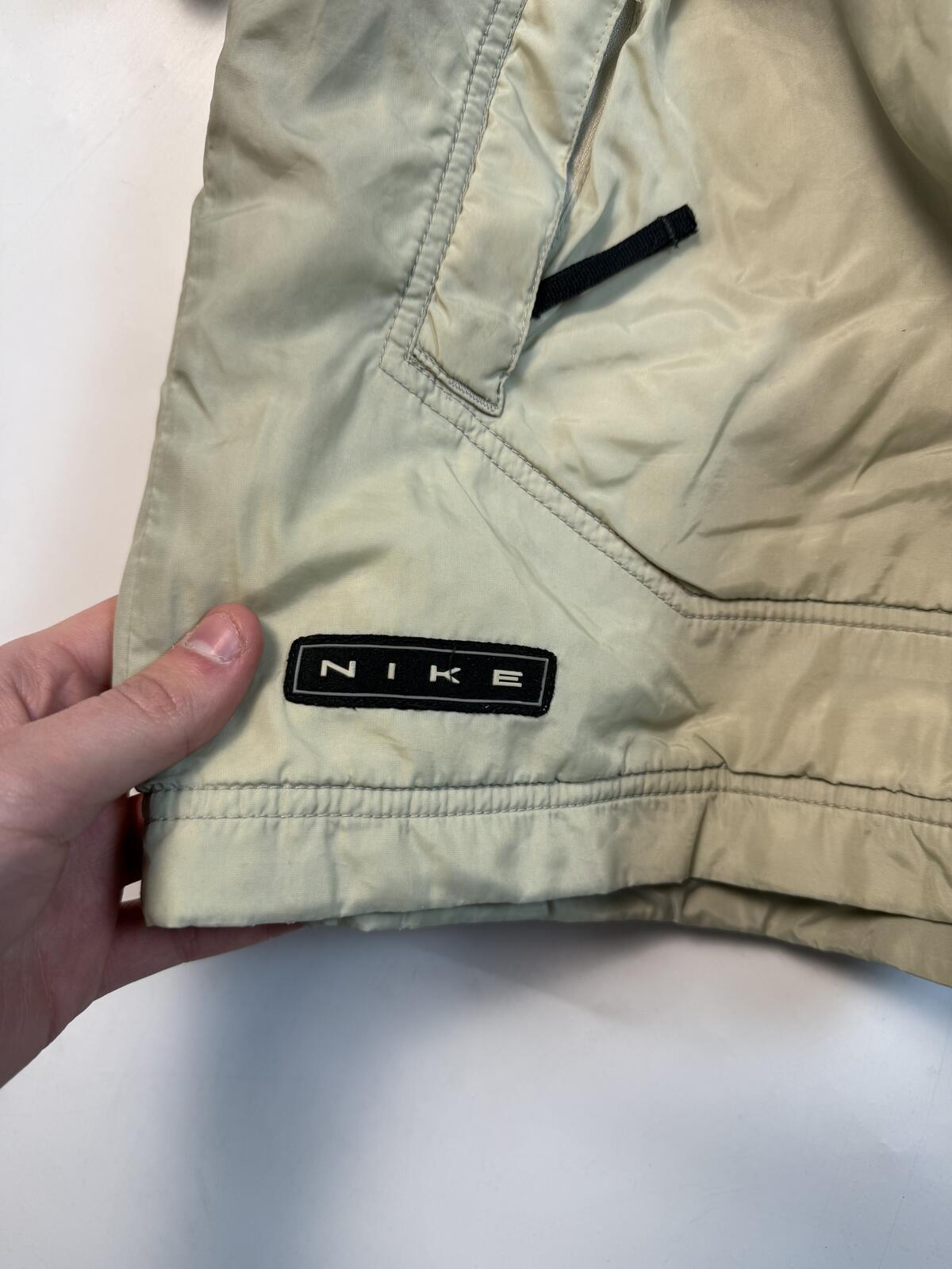 Vintage 90s Nike hooded insulated jacket (L)