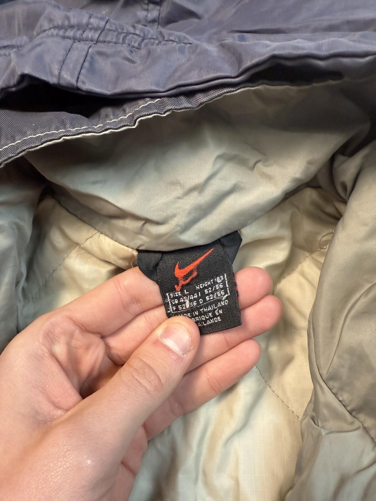 Vintage 90s Nike hooded insulated jacket (L)