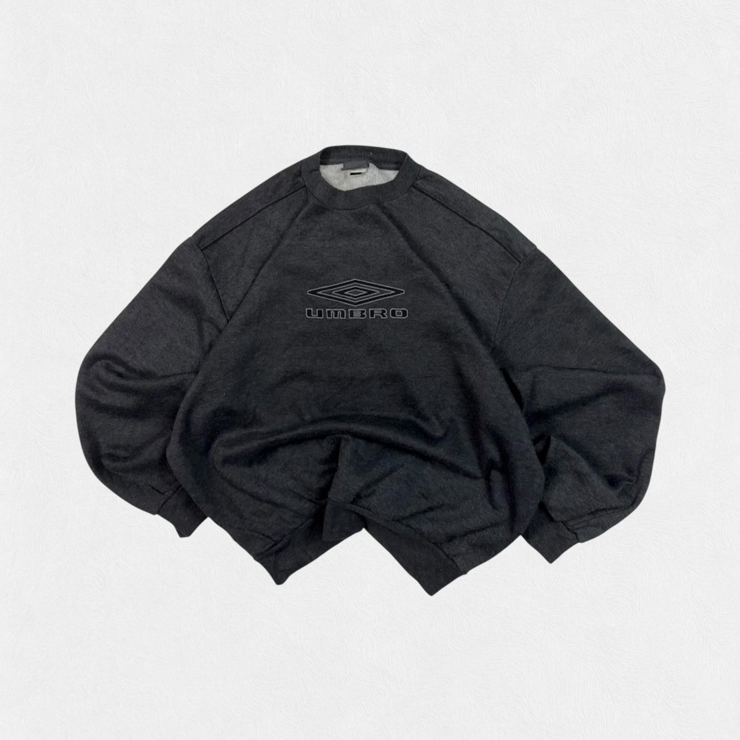 Vintage Umbro centre logo sweatshirt (XL)