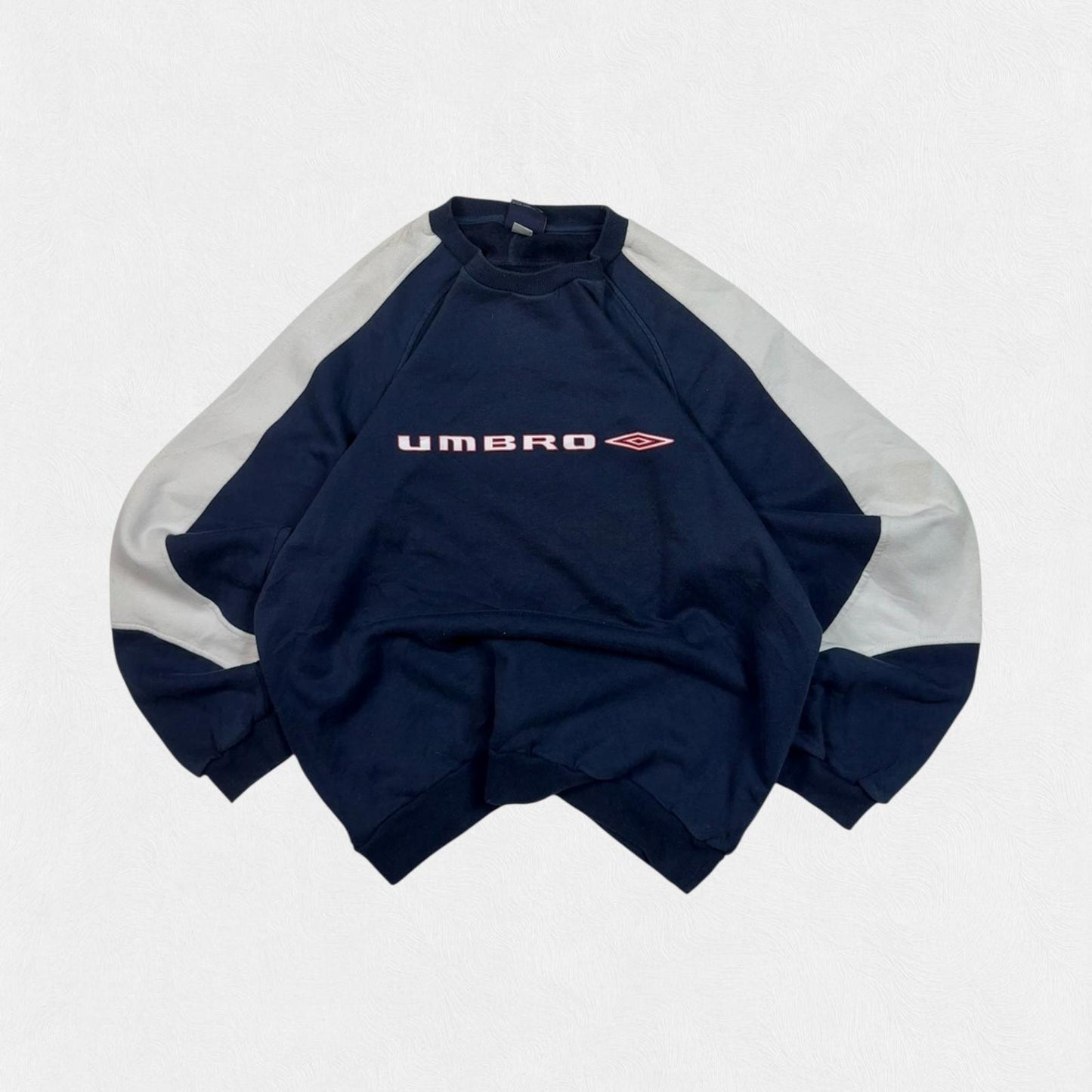 Vintage Umbro spell out sweatshirt (L)