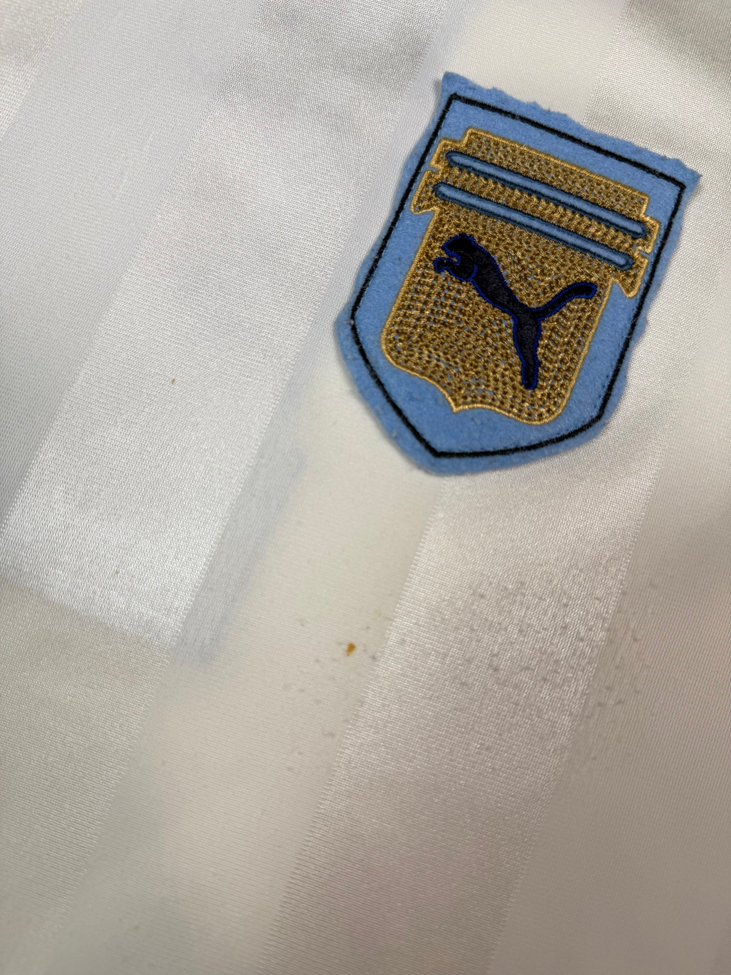 Vintage Uruguay 2008 Puma away football shirt (XL)