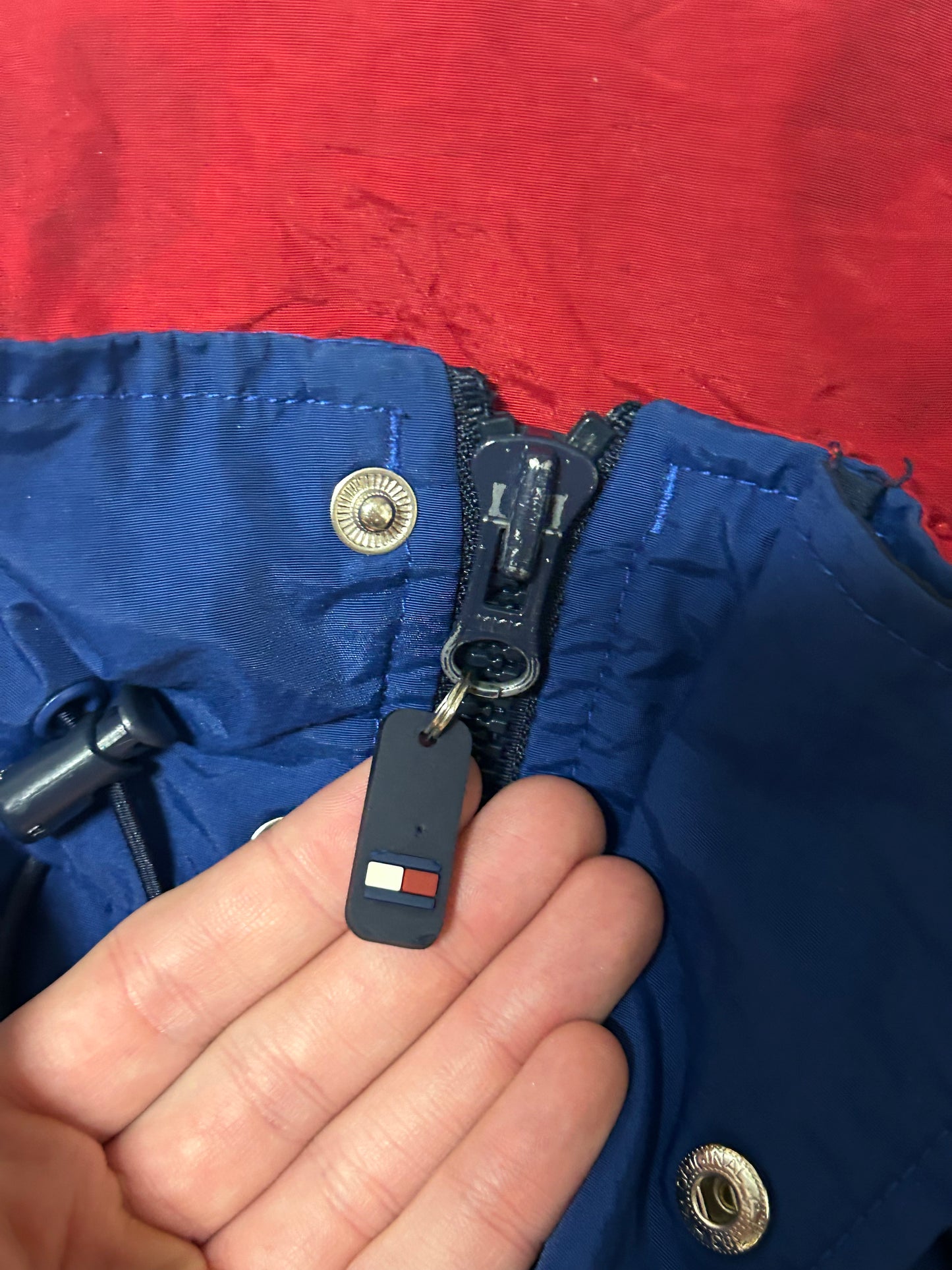 Vintage 90s Tommy Hilfiger spell out jacket (M)