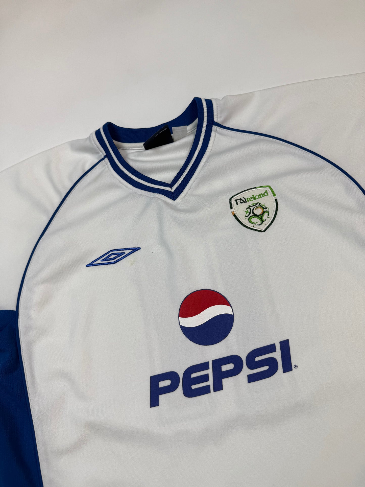 Vintage Ireland Umbro Pepsi football shirt (S)