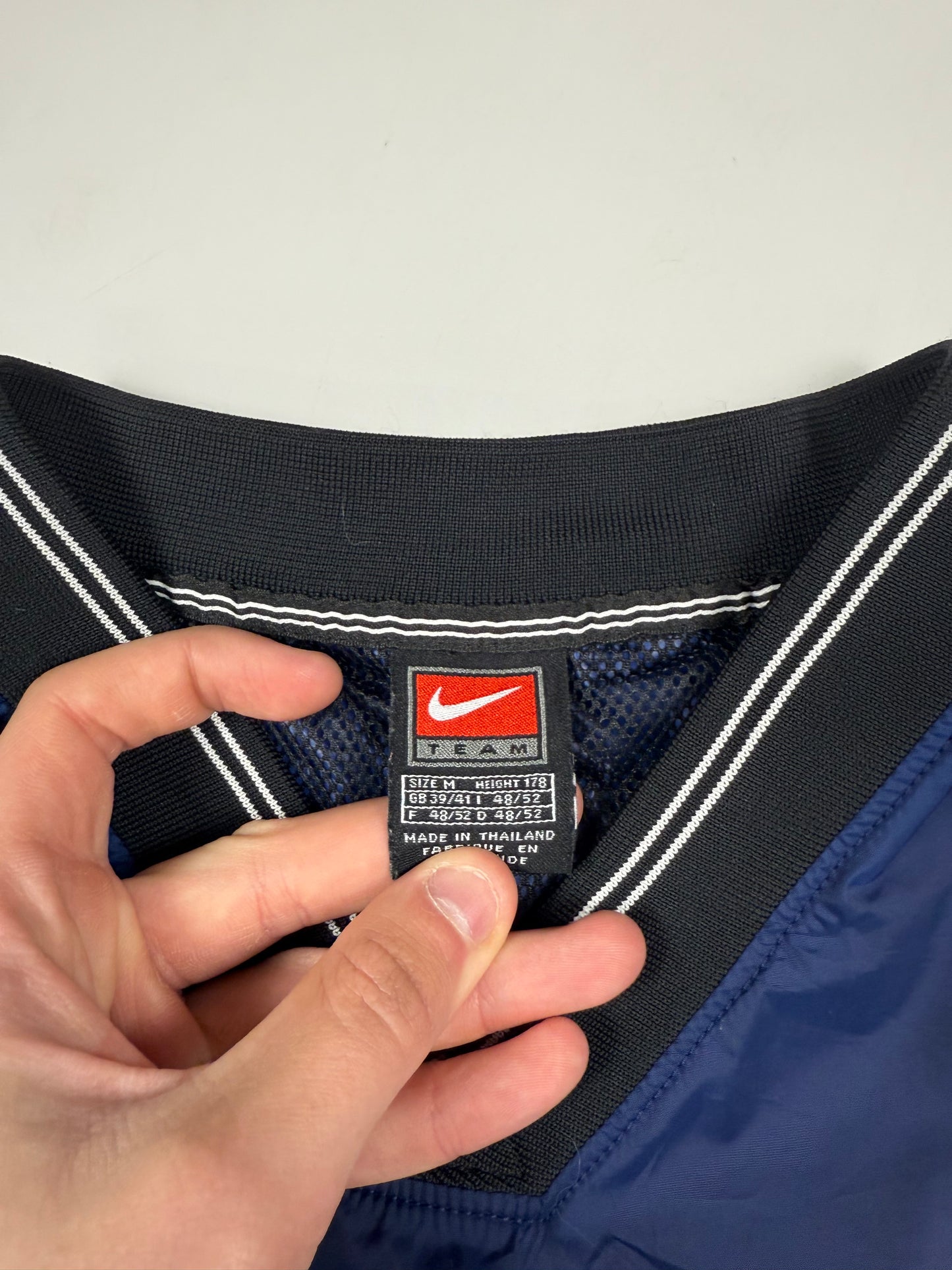 Vintage 90s Nike team pullover windbreaker (M)