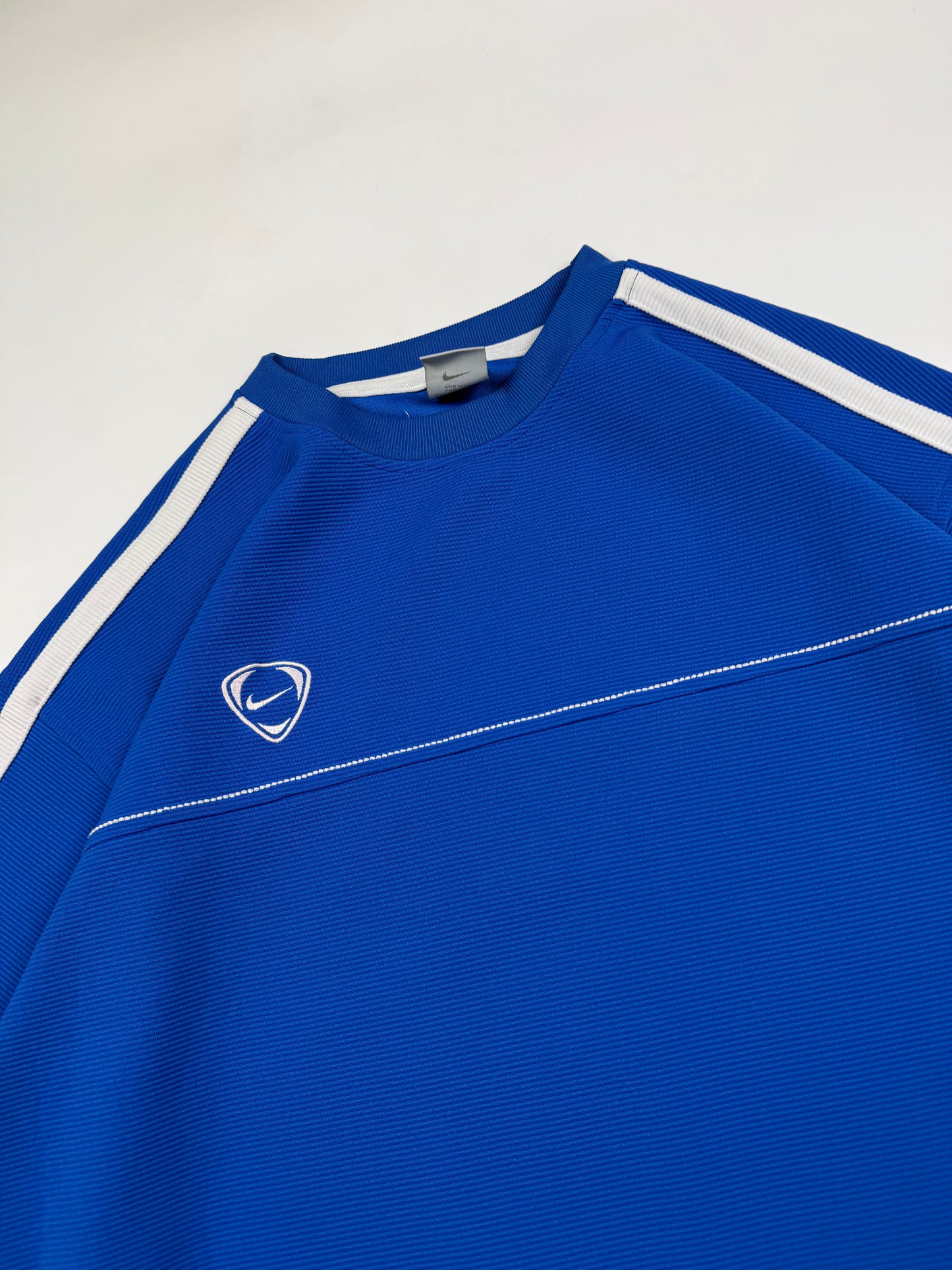 Vintage Nike shield football side stripe sweatshirt (XL)