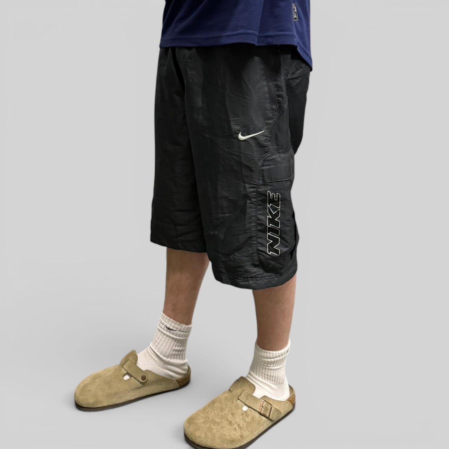 Vintage Nike baggy sport shorts (M)