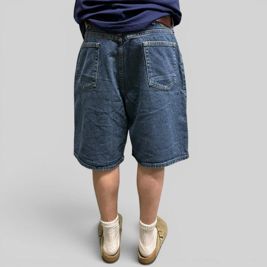 Wrangler baggy denim jean jorts shorts (W38)