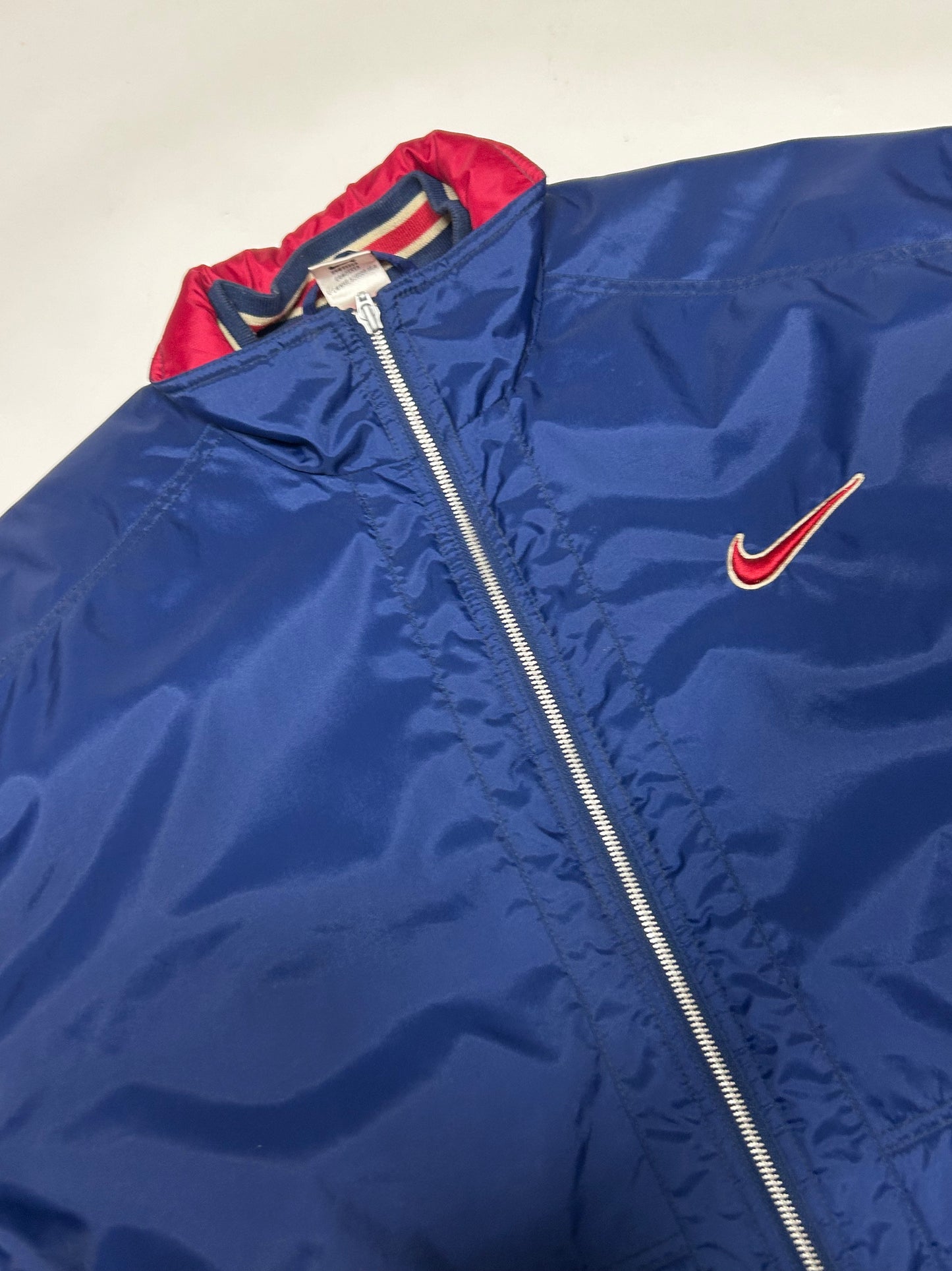 Vintage 90s Nike backswoosh jacket (L)