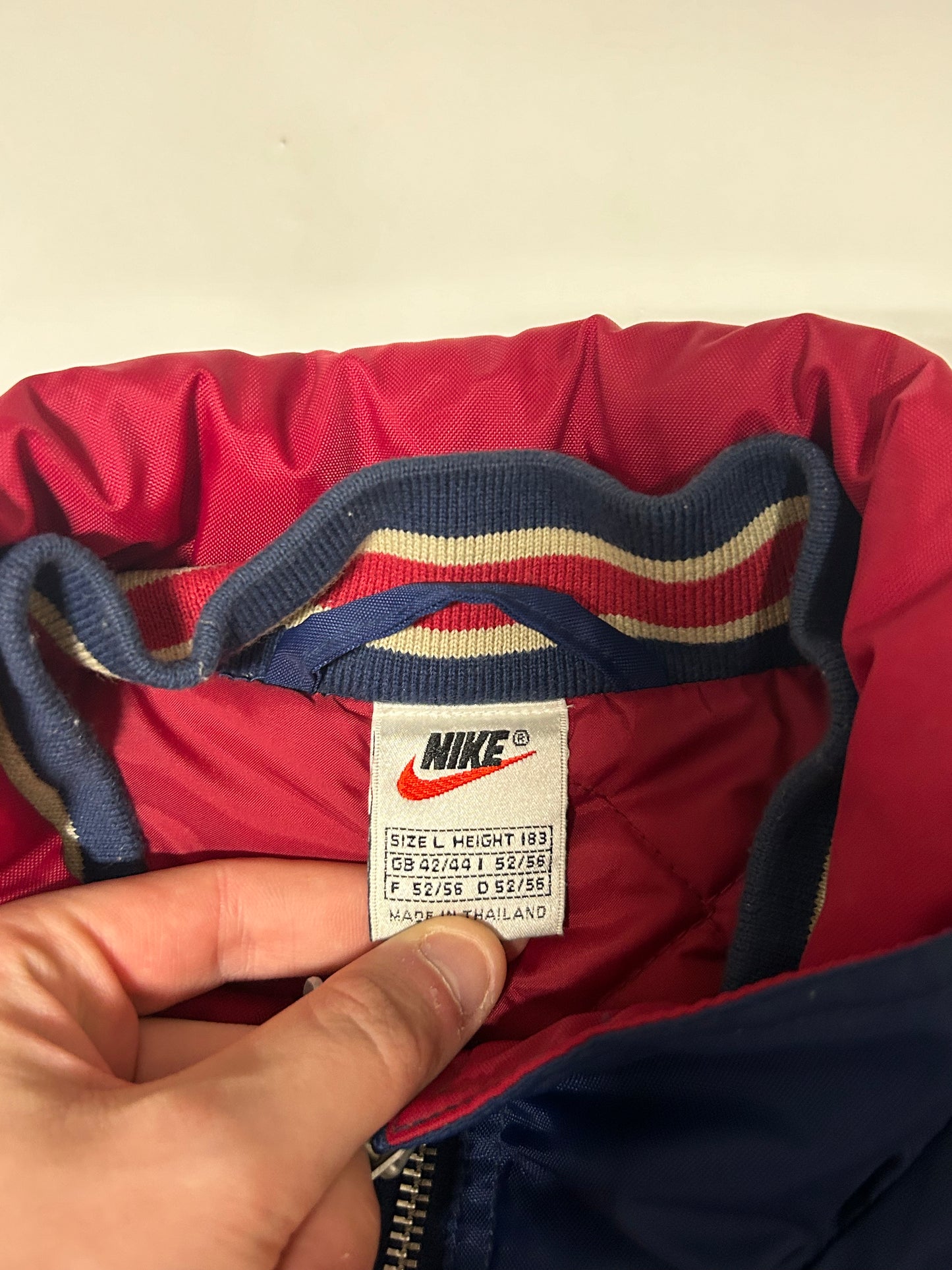 Vintage 90s Nike backswoosh jacket (L)