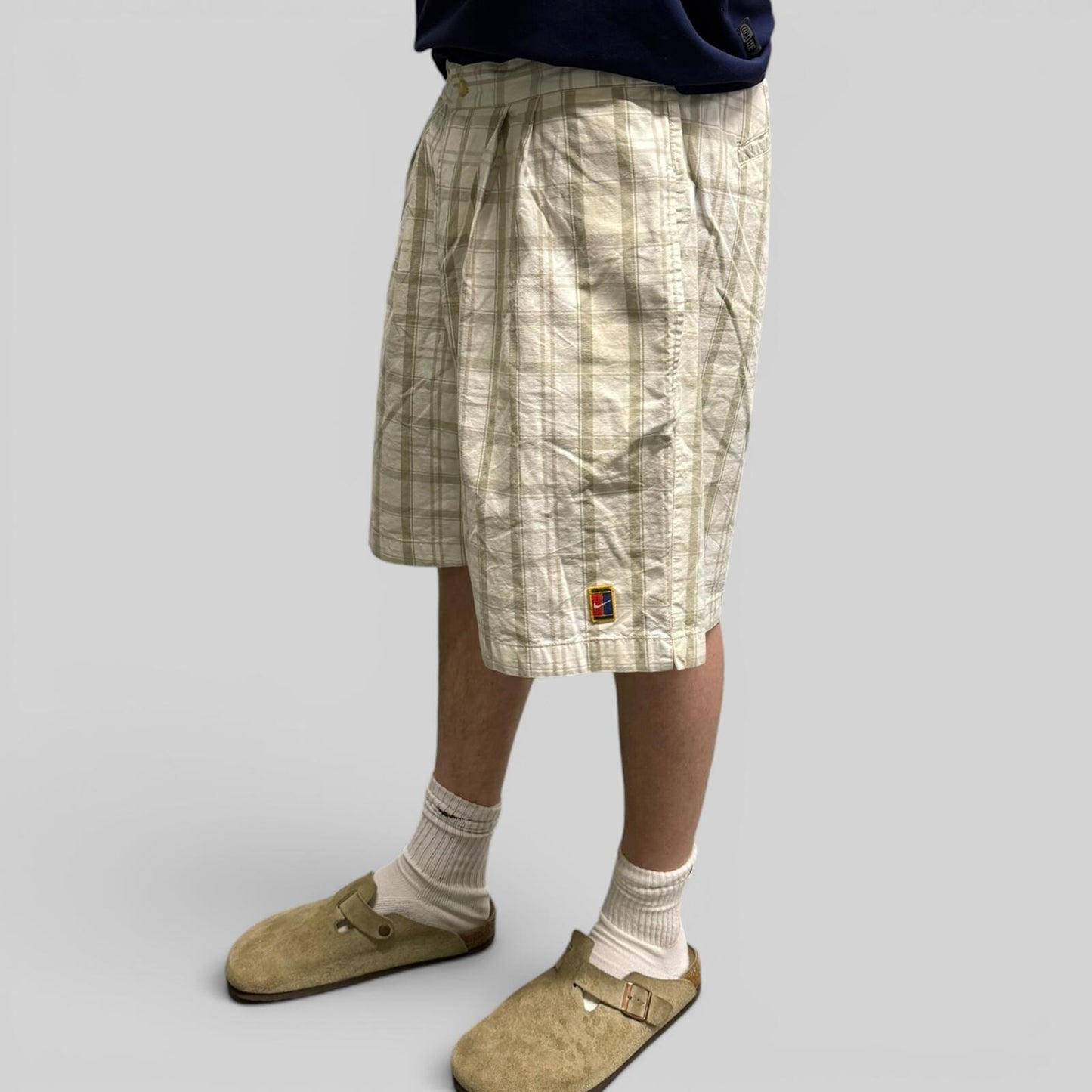 Vintage 90s Nike court checkered shorts (w36)