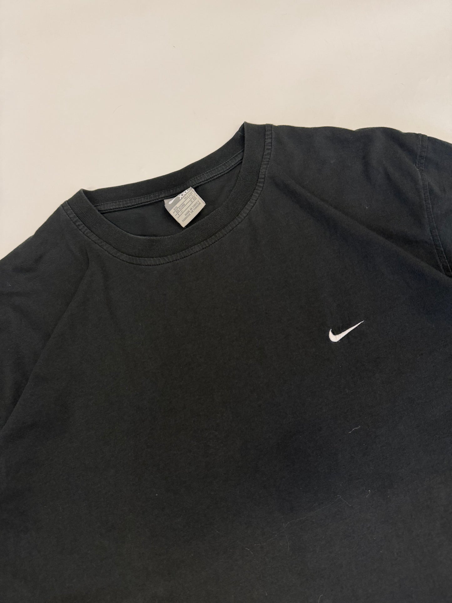 Vintage Nike mini swoosh tee (XL)