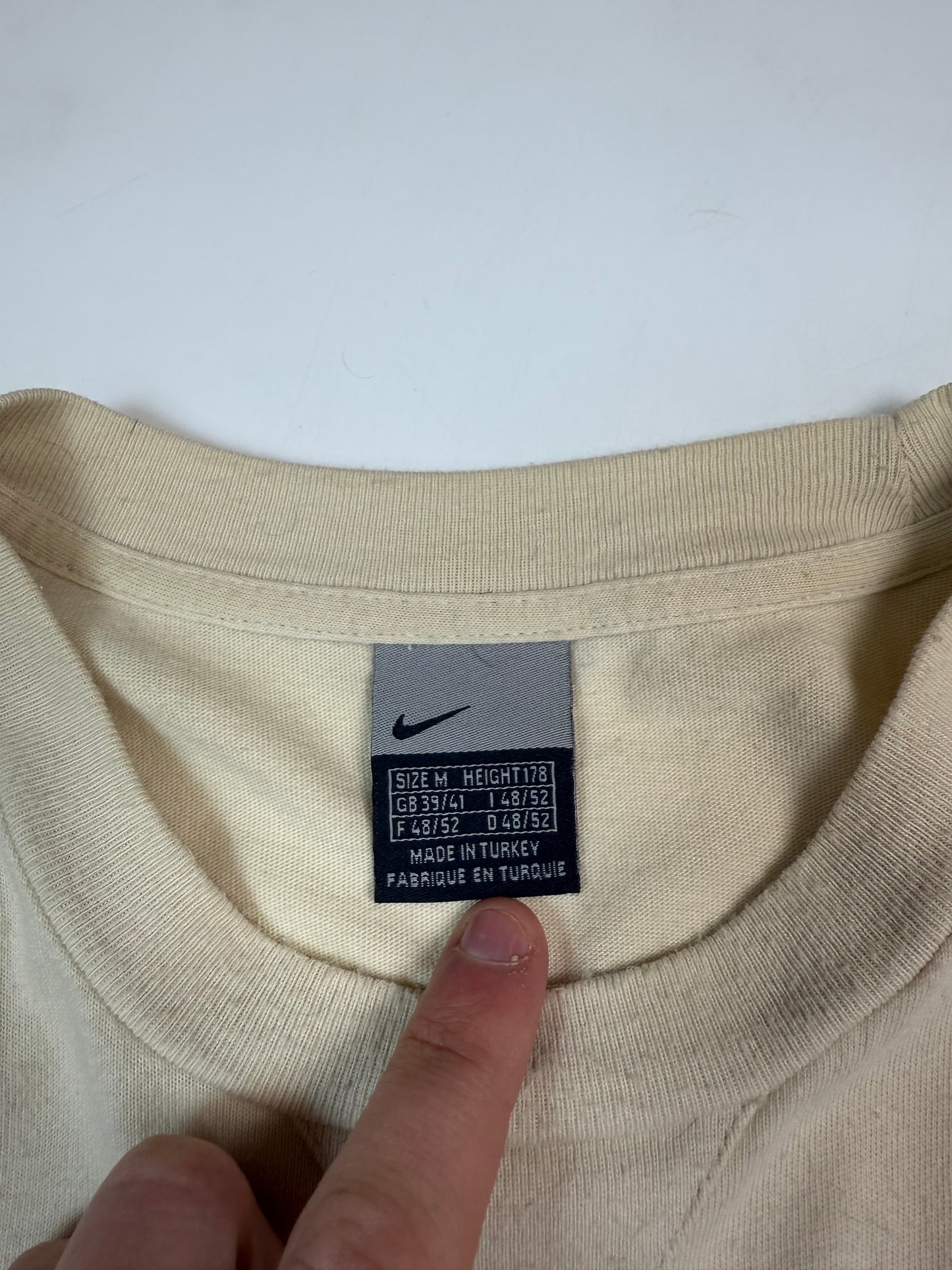 Vintage Nike spell out tee (M)