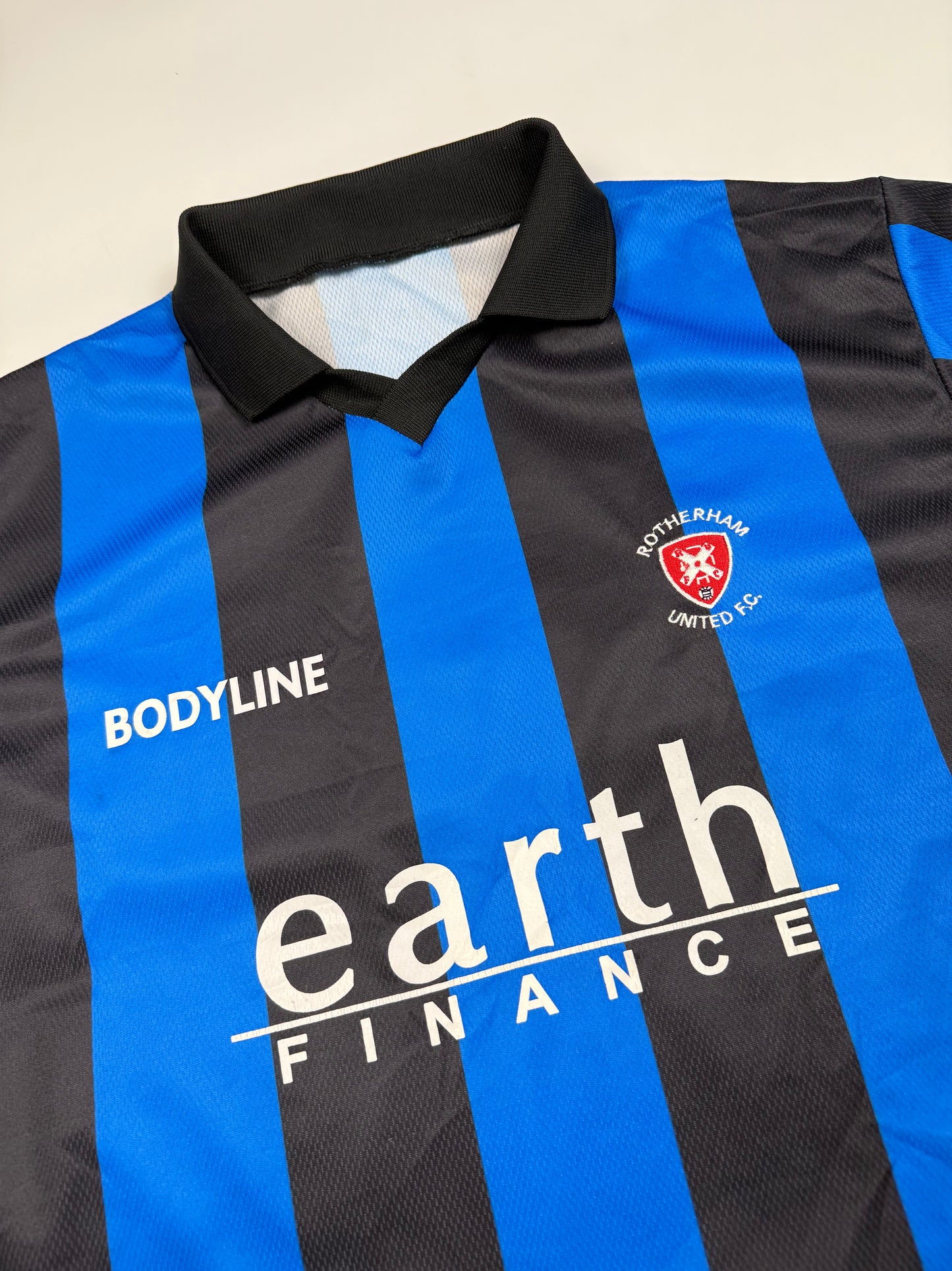 Vintage Rotherham United 2003/04 away football shirt (L)