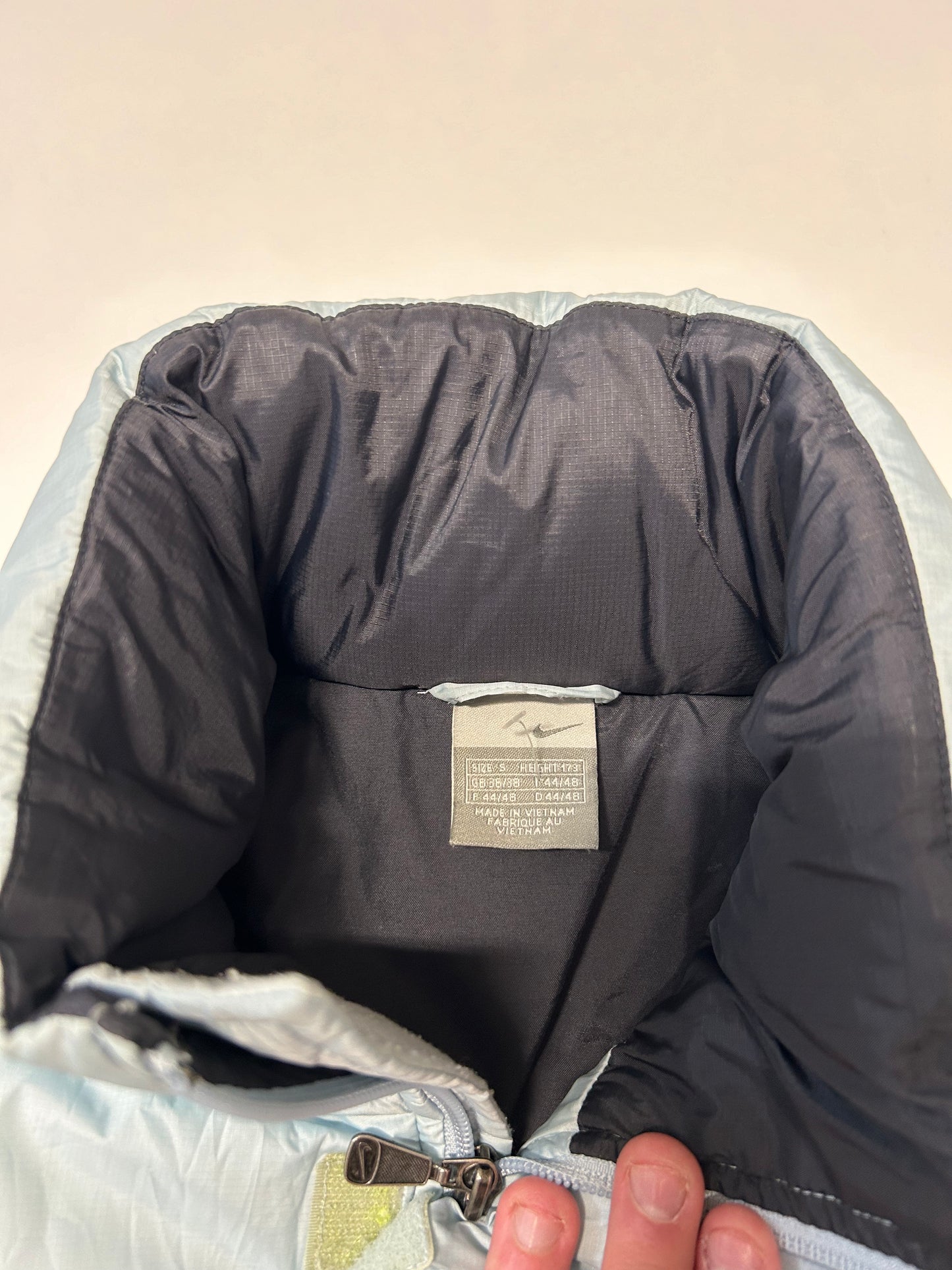 Vintage Nike puffer jacket (S)