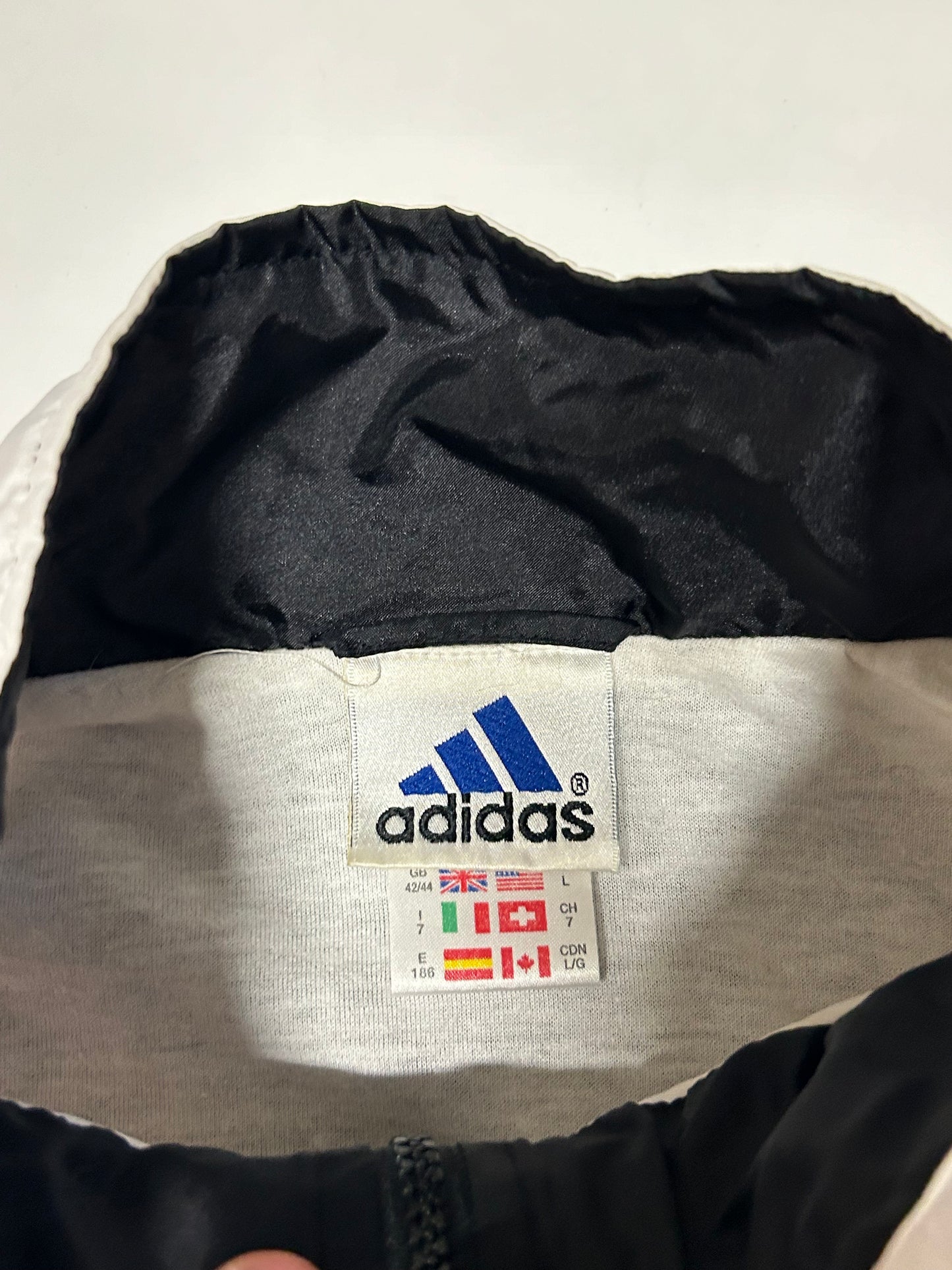 Vintage 90s Adidas track jacket (L)