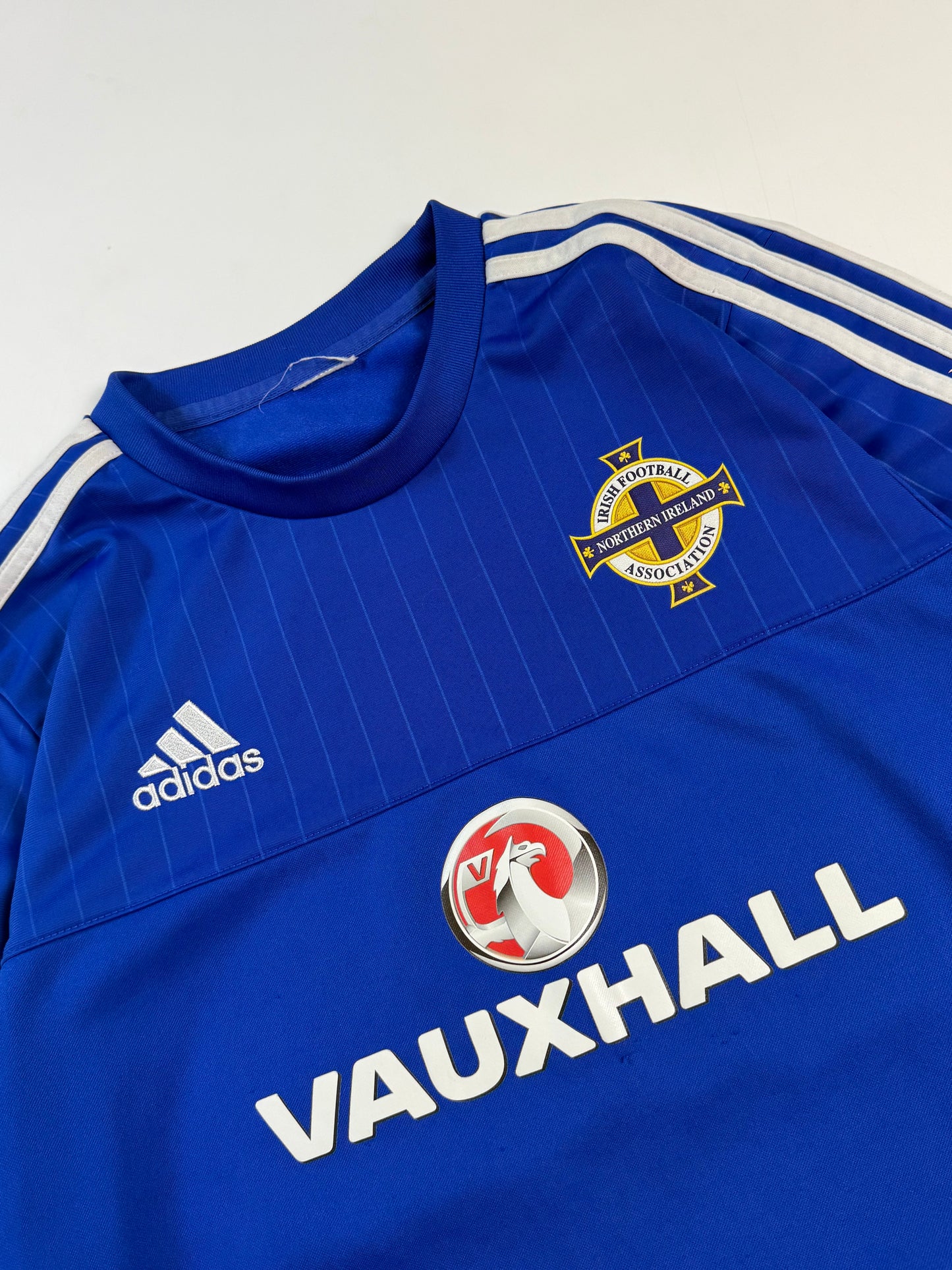 Northern Ireland 2015/16 Adidas football training sweatshirt (M)