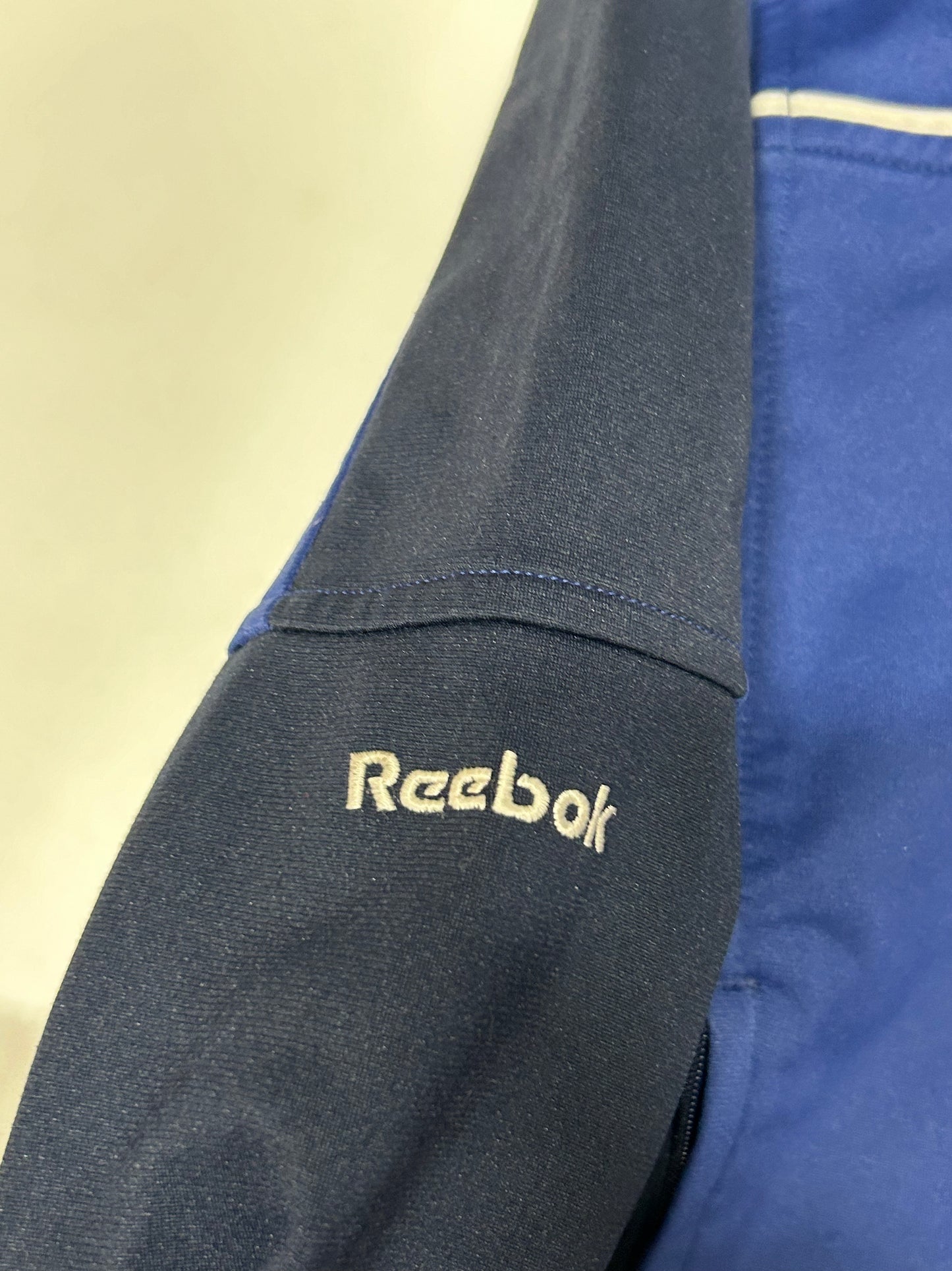 Vintage Reebok track jacket (M)