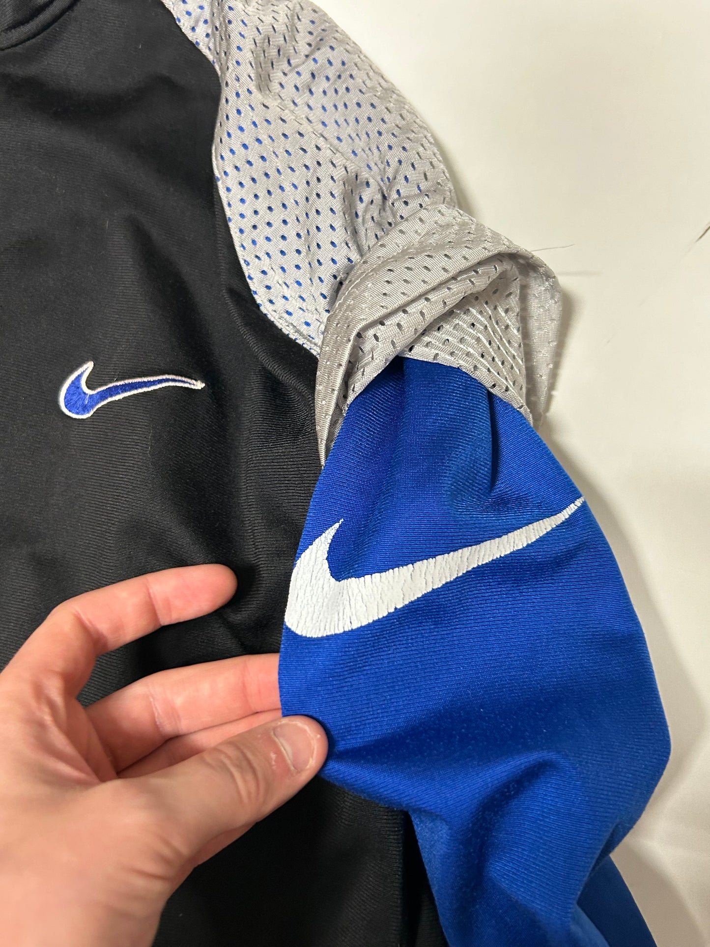 Vintage 90s Nike backswoosh track jacket (XL)