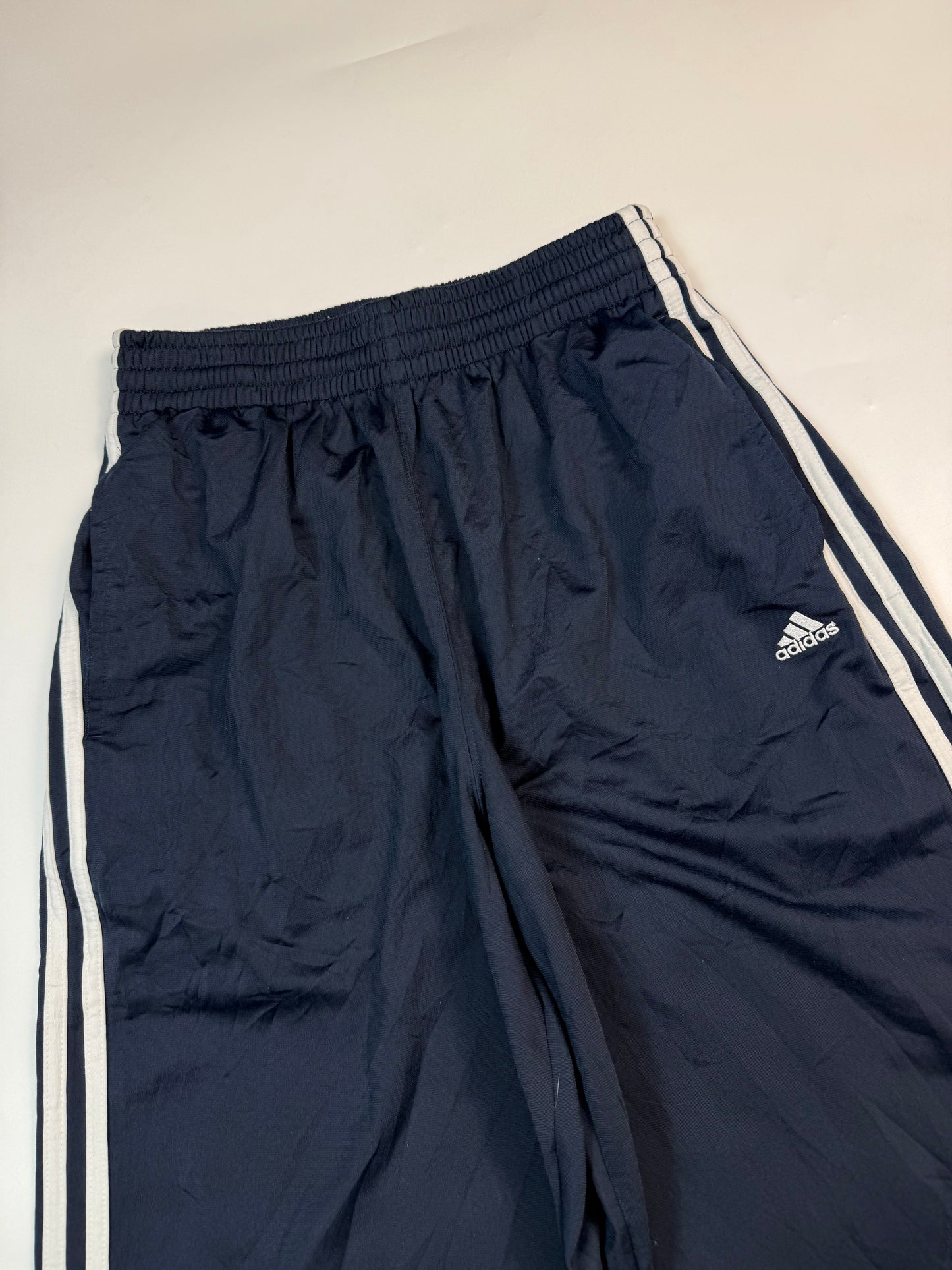 Vintage Adidas baggy side stripe track pants (M)