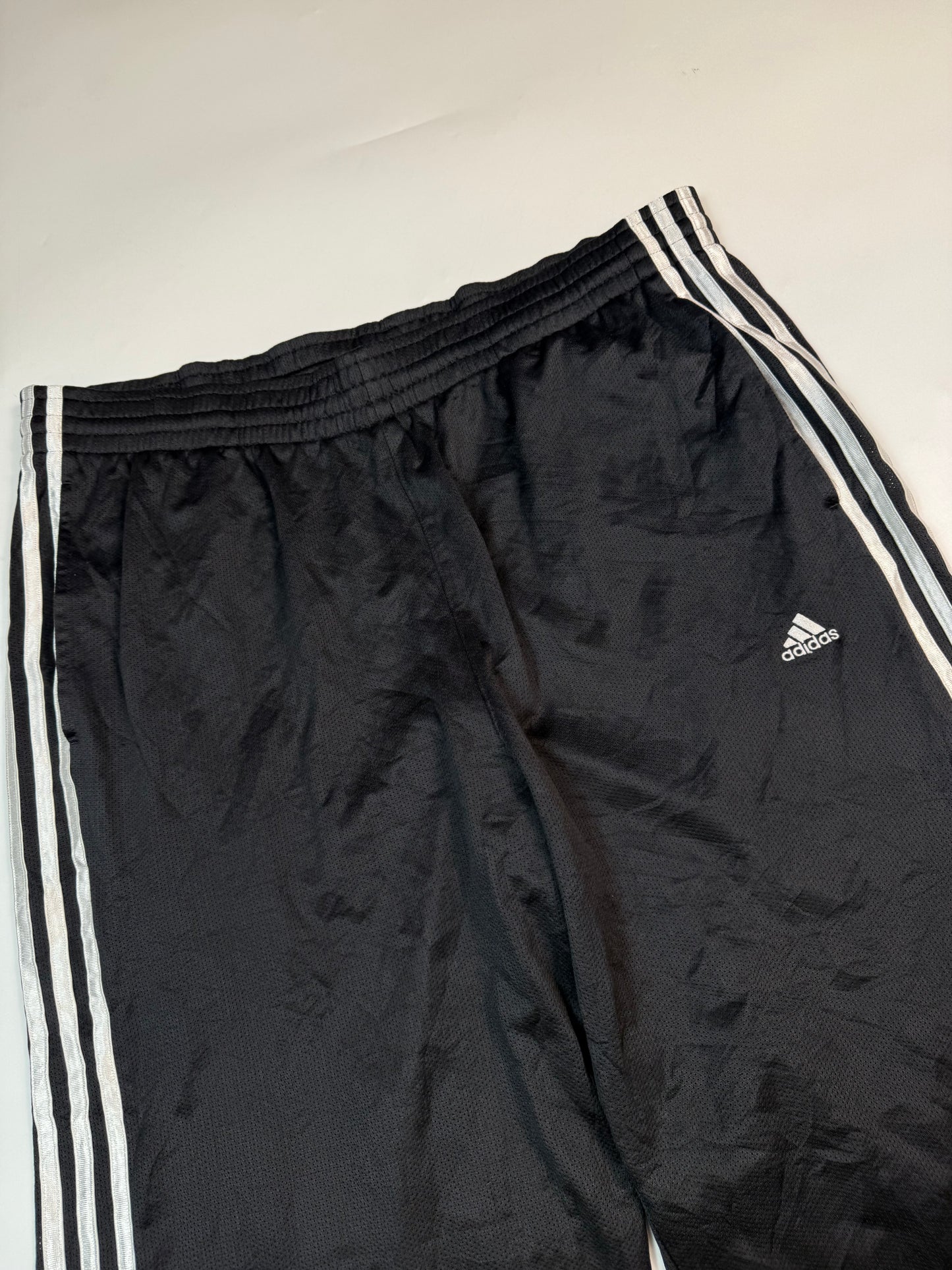 Vintage Adidas baggy side stripe track pants (L)