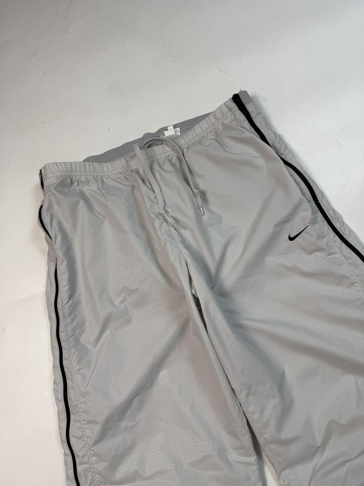 Vintage Nike baggy side stripe track pants (L)