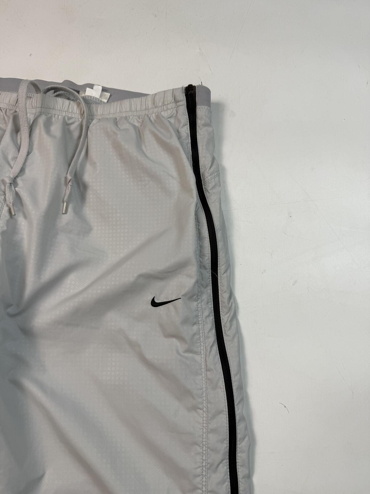 Vintage Nike baggy side stripe track pants (L)