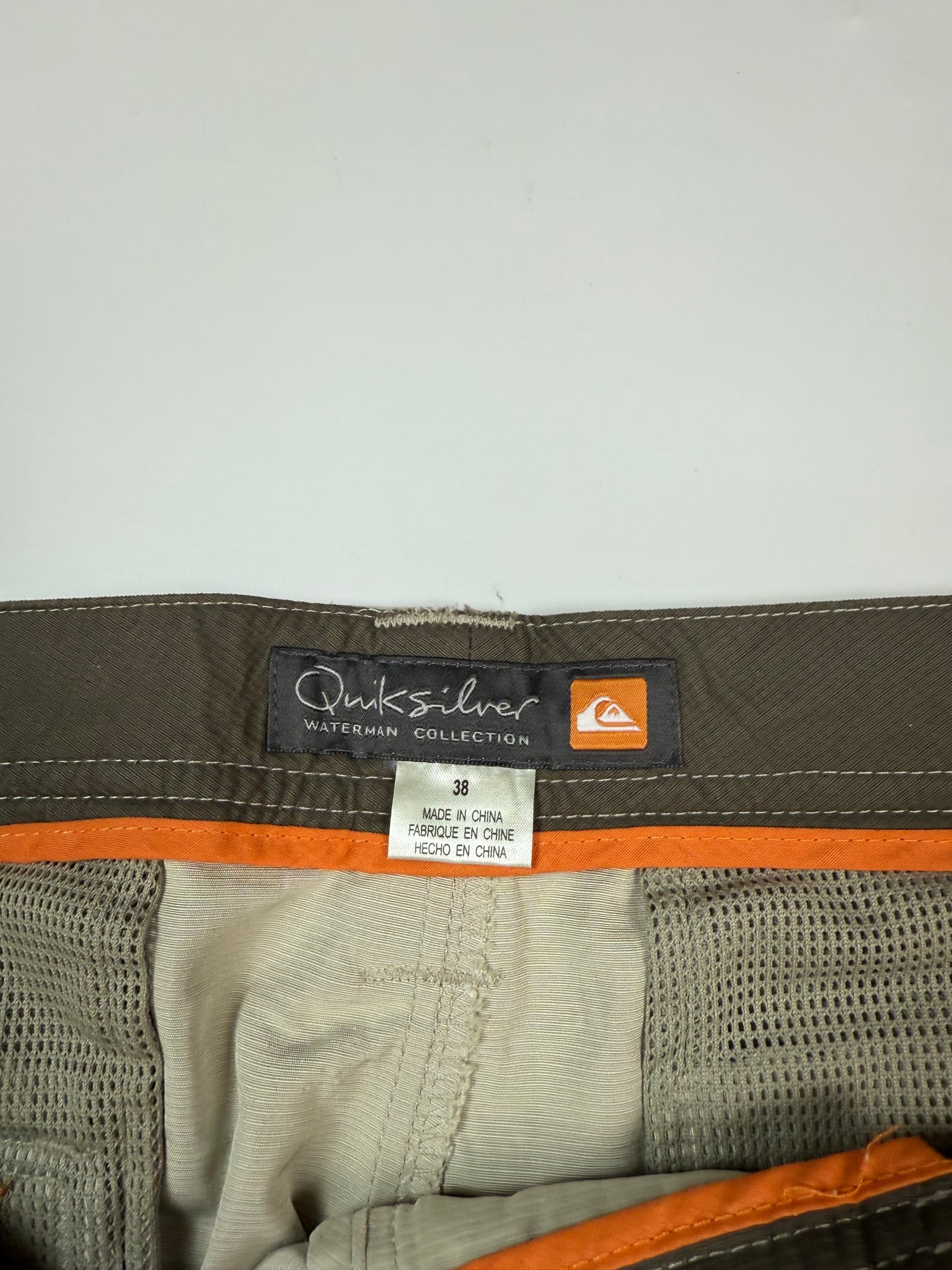 Vintage Quiksilver baggy cargo pants (W38)