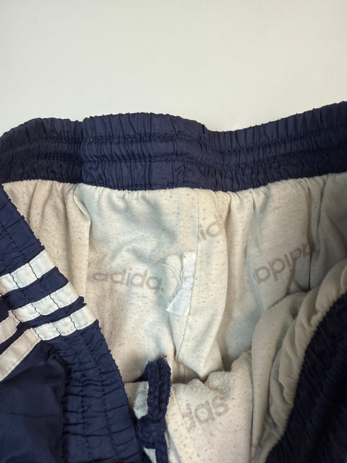 Vintage 90s Adidas originals baggy track pants (M)