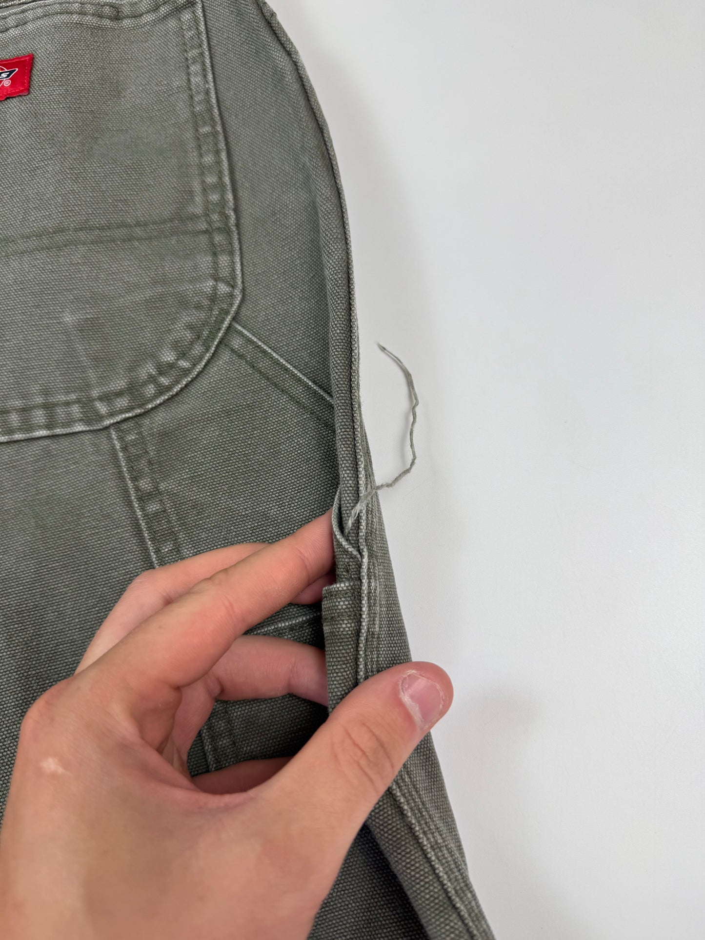 Dickies baggy carpenter pants (W34)