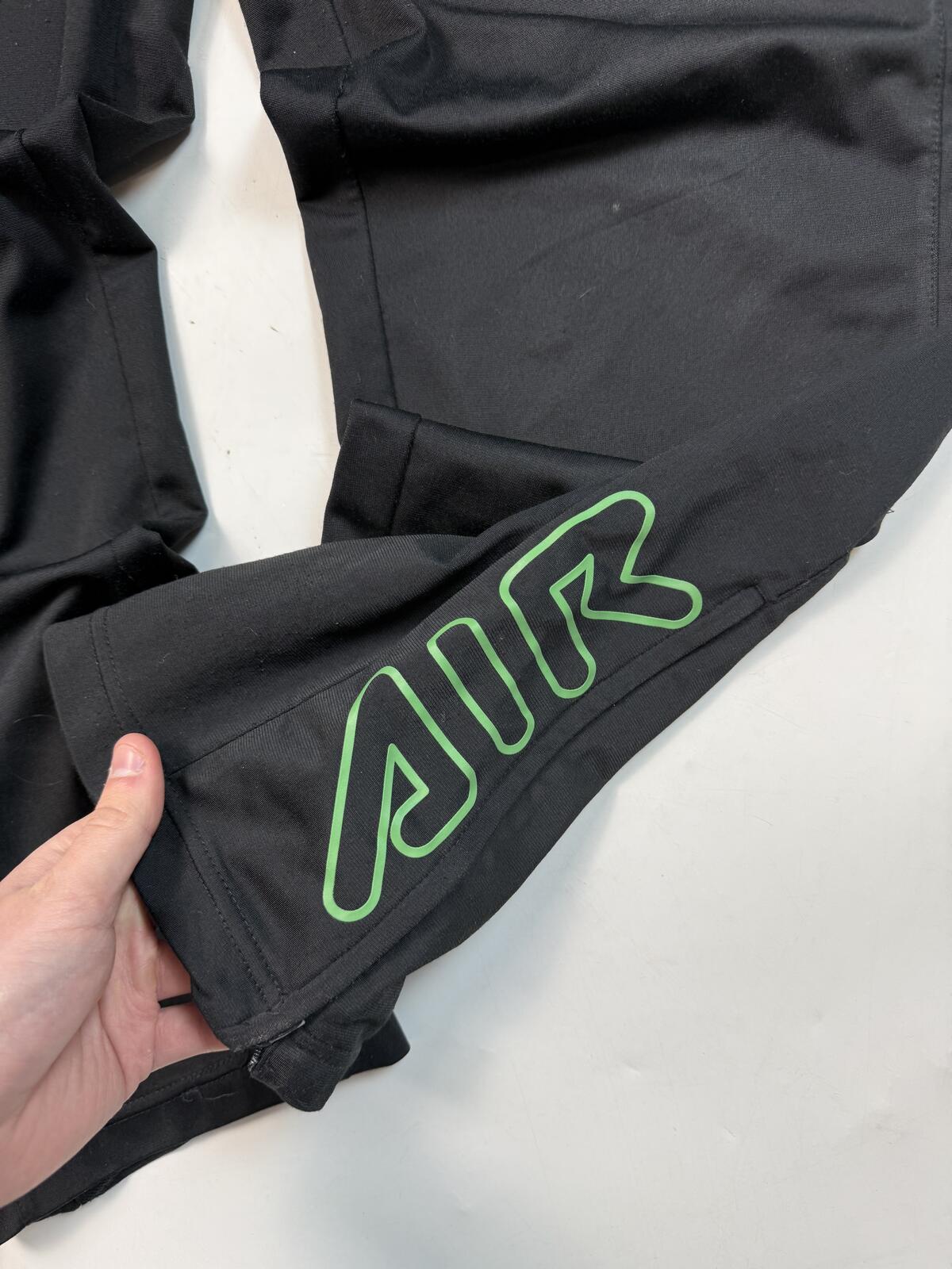 Vintage Nike air baggy track pants (L)