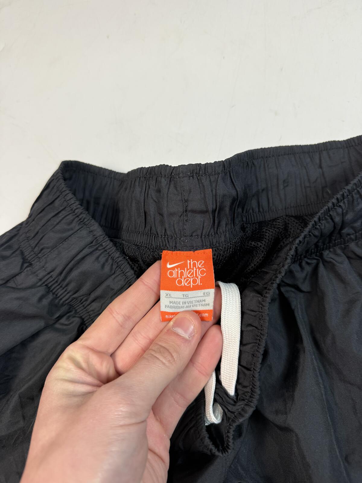 Vintage Nike mini swoosh baggy track pants (XL)