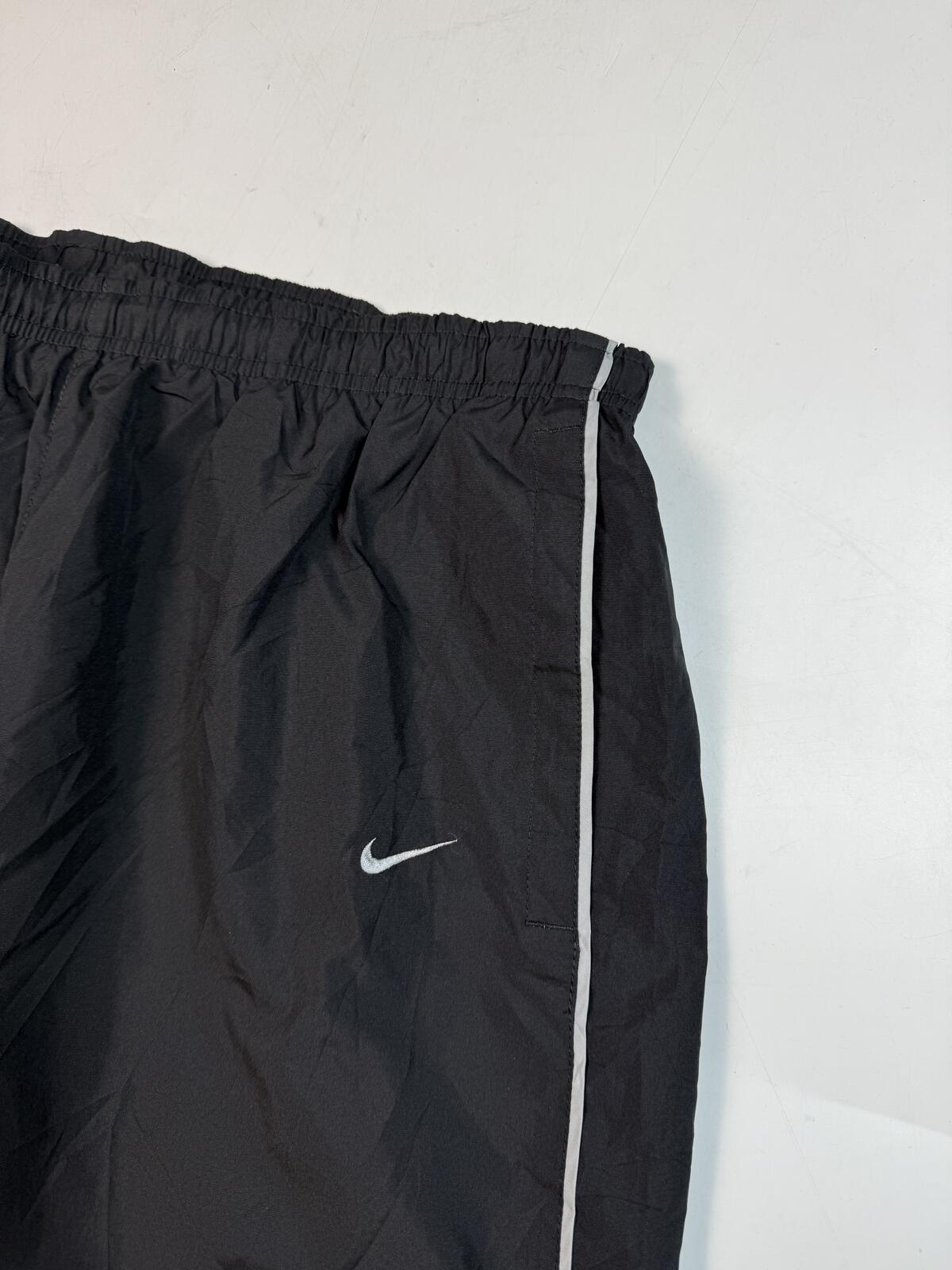 Vintage Nike baggy side stripe track pants (XL)