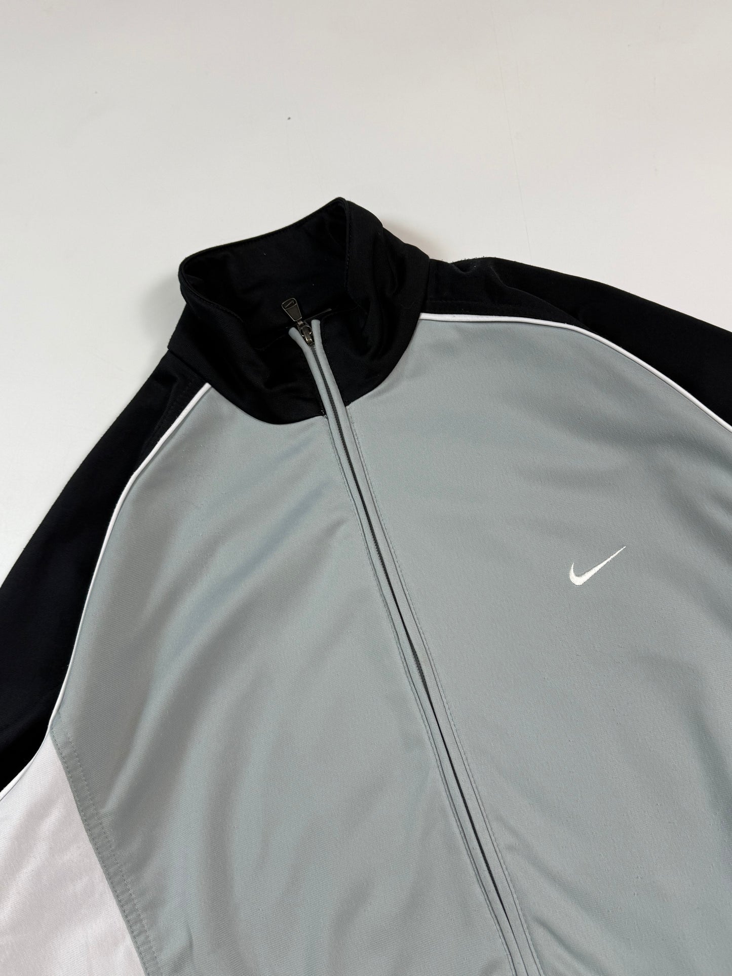 Vintage Nike mini swoosh track jacket (M)