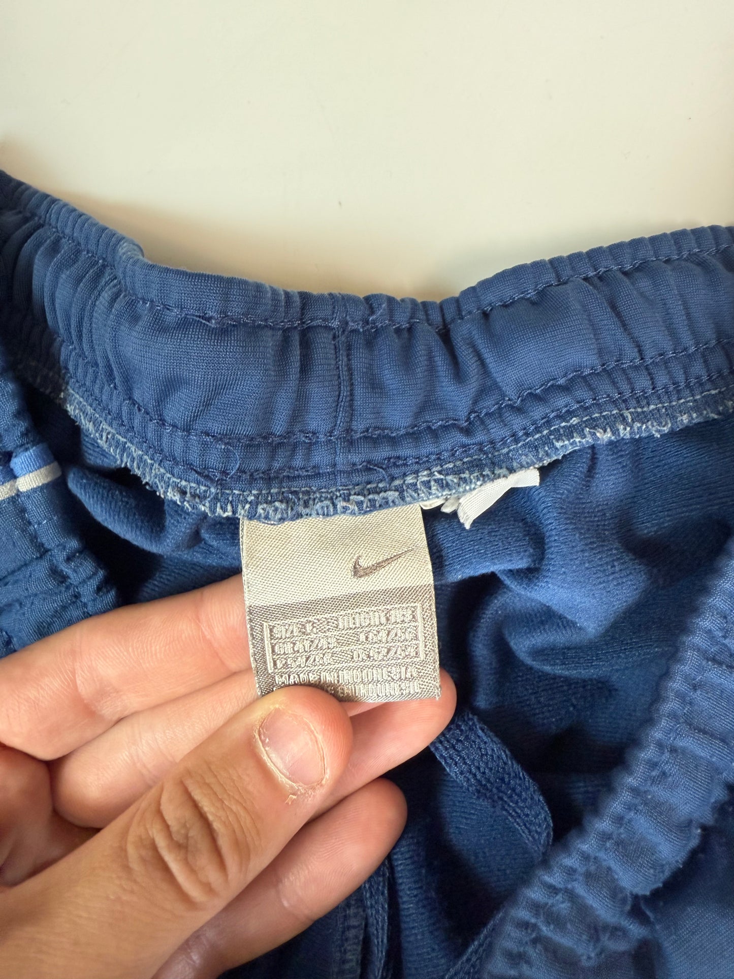 Vintage Nike baggy side stripe track pants (L)