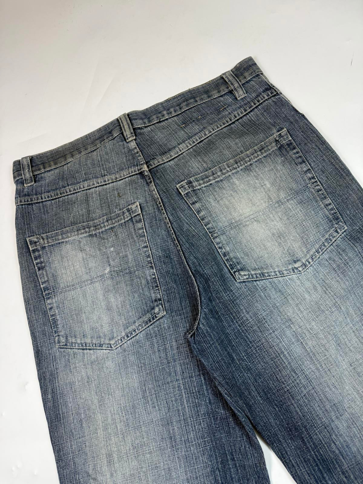 Vintage Y2K baggy hip hop jeans (W38)