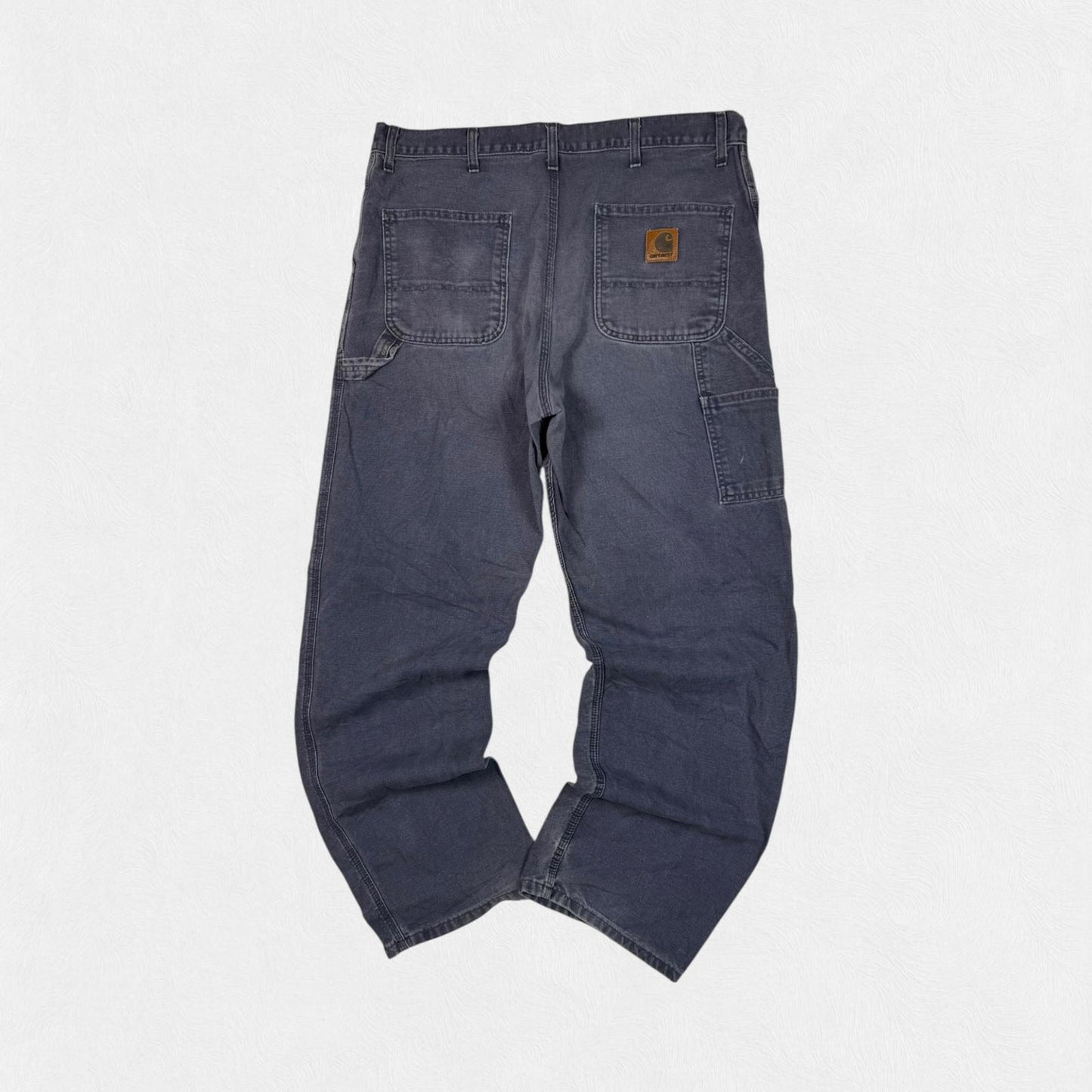 Vintage Carhartt baggy carpenter pants (W36)