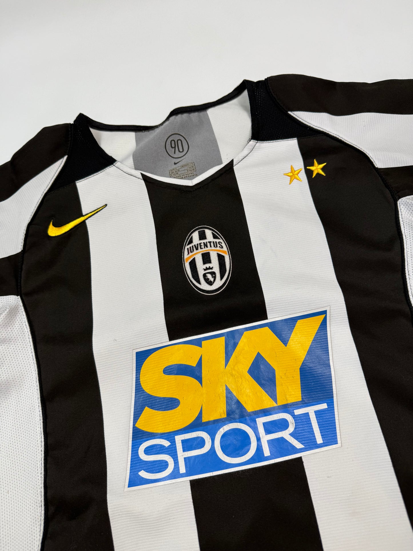 Vintage Juventus 2004/05 Nike home football shirt (S)