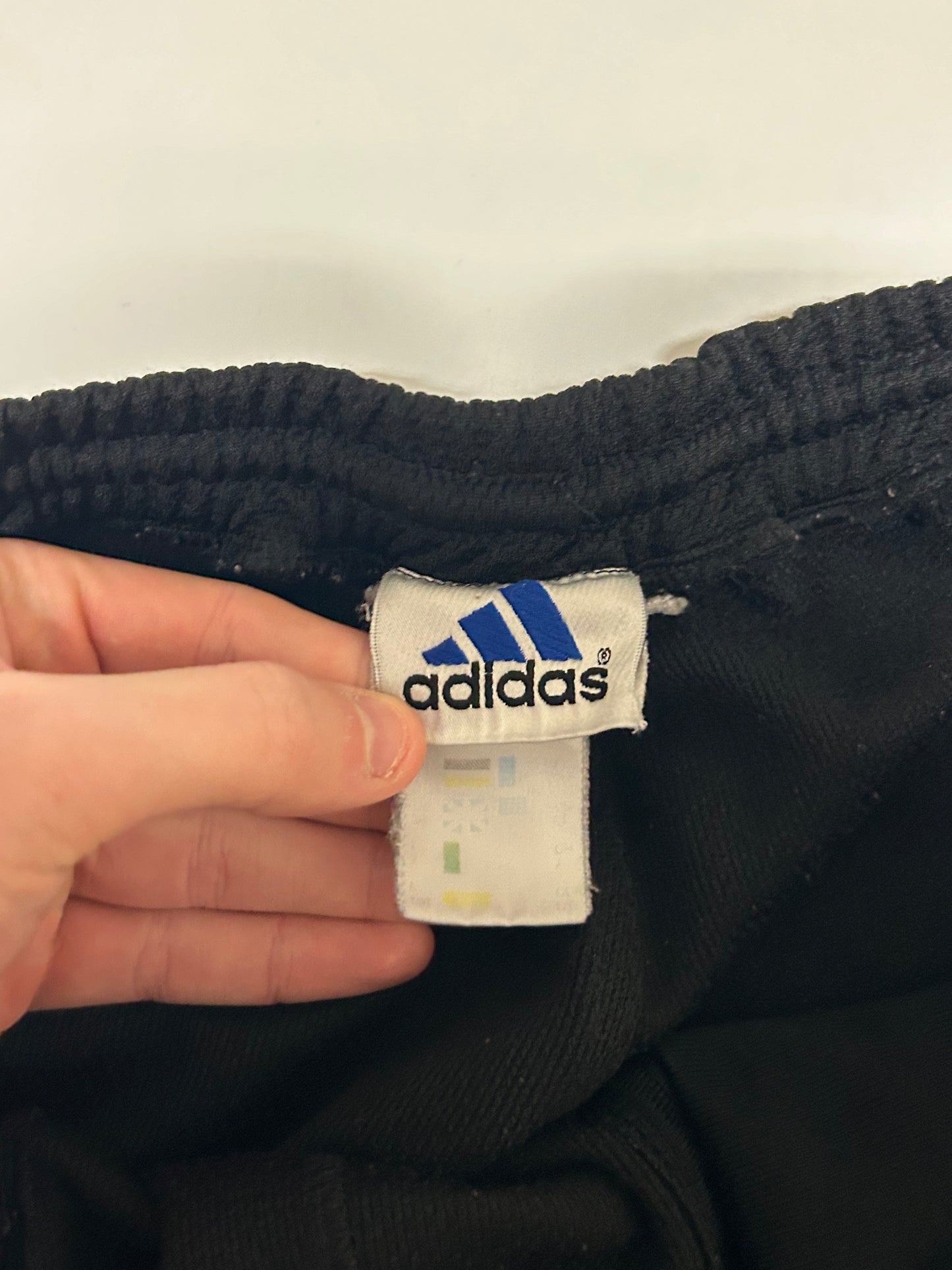 Vintage 90s Adidas baggy track pants (M)