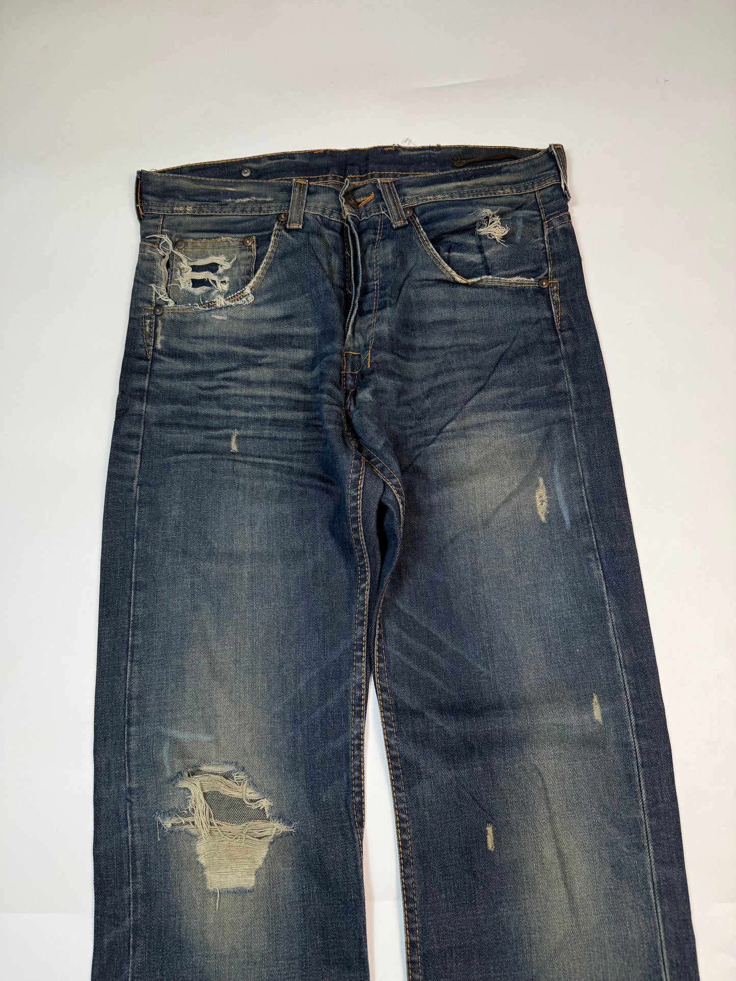 Vintage Y2K Skull embroidered jeans (W34)