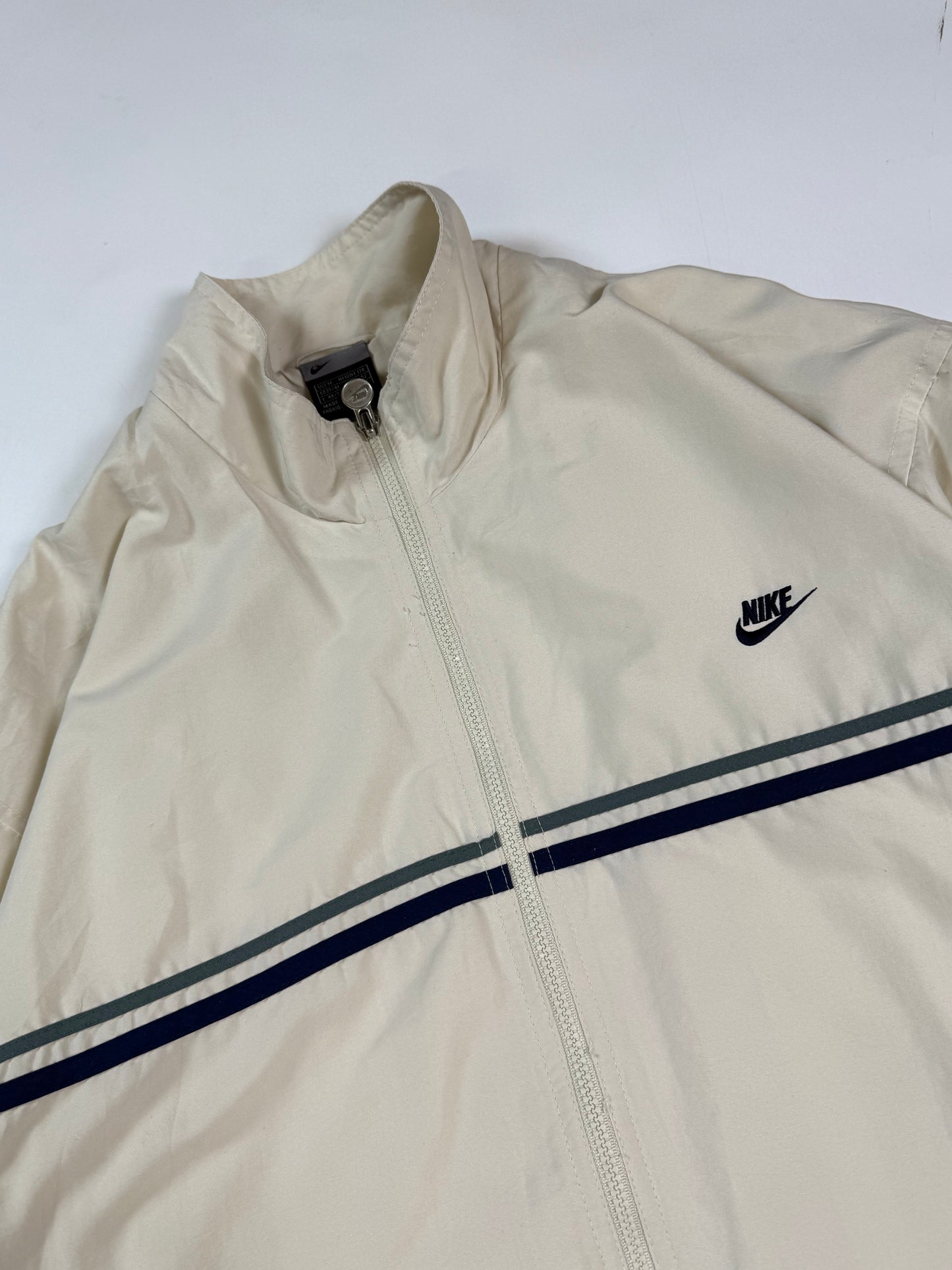 Vintage Nike track jacket (M)