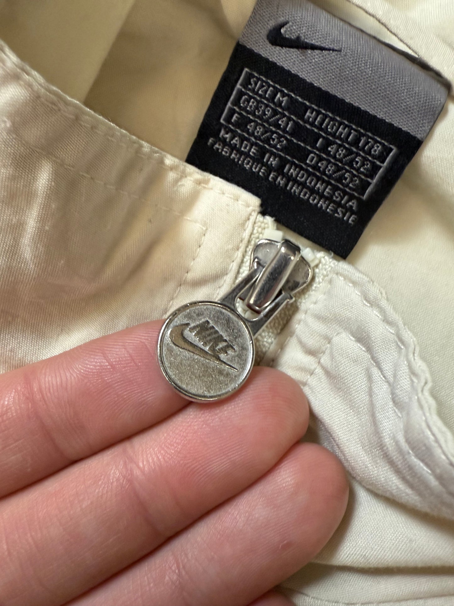 Vintage Nike track jacket (M)