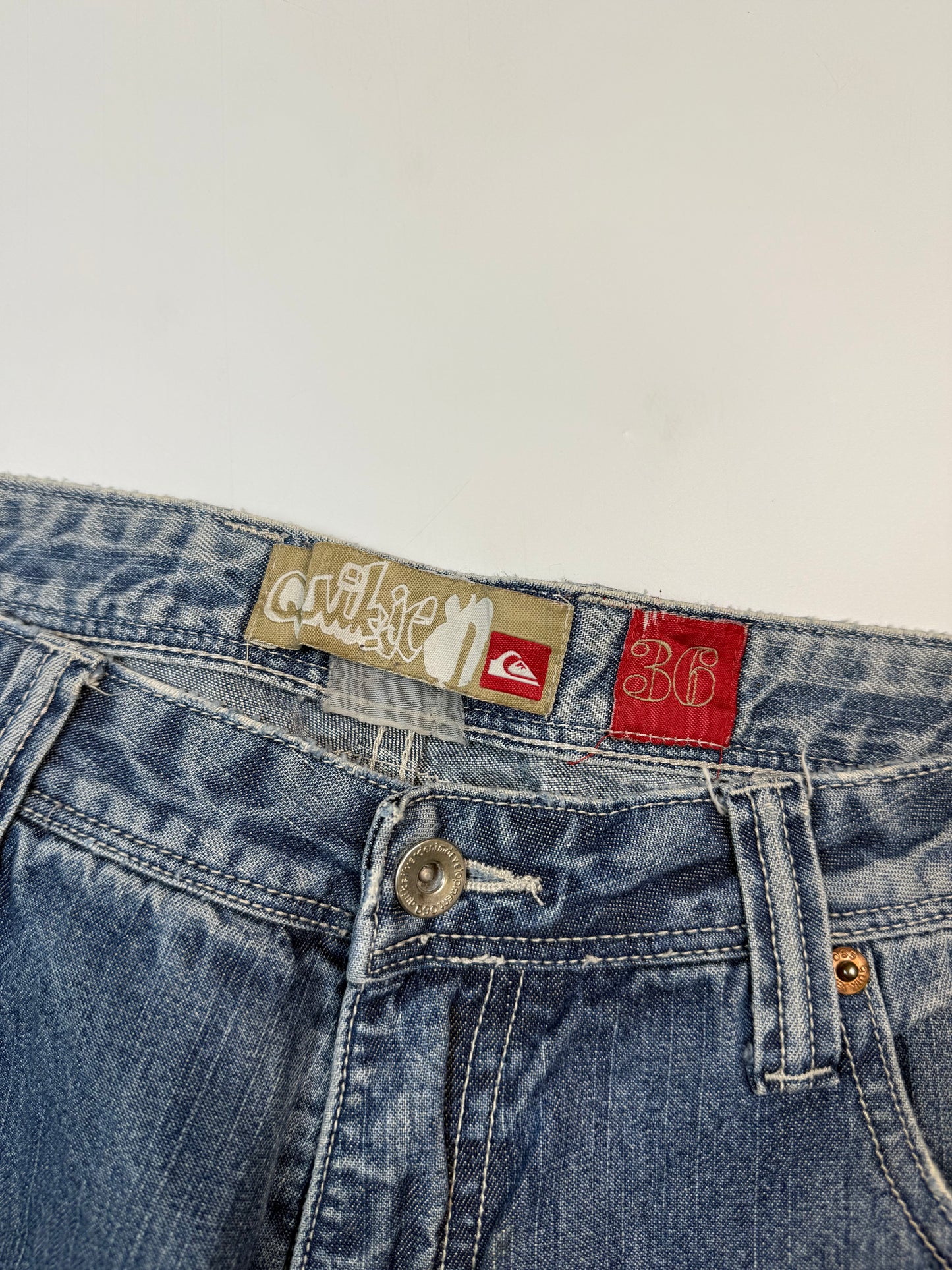 Vintage Y2K Quiksilver baggy jeans (W36)
