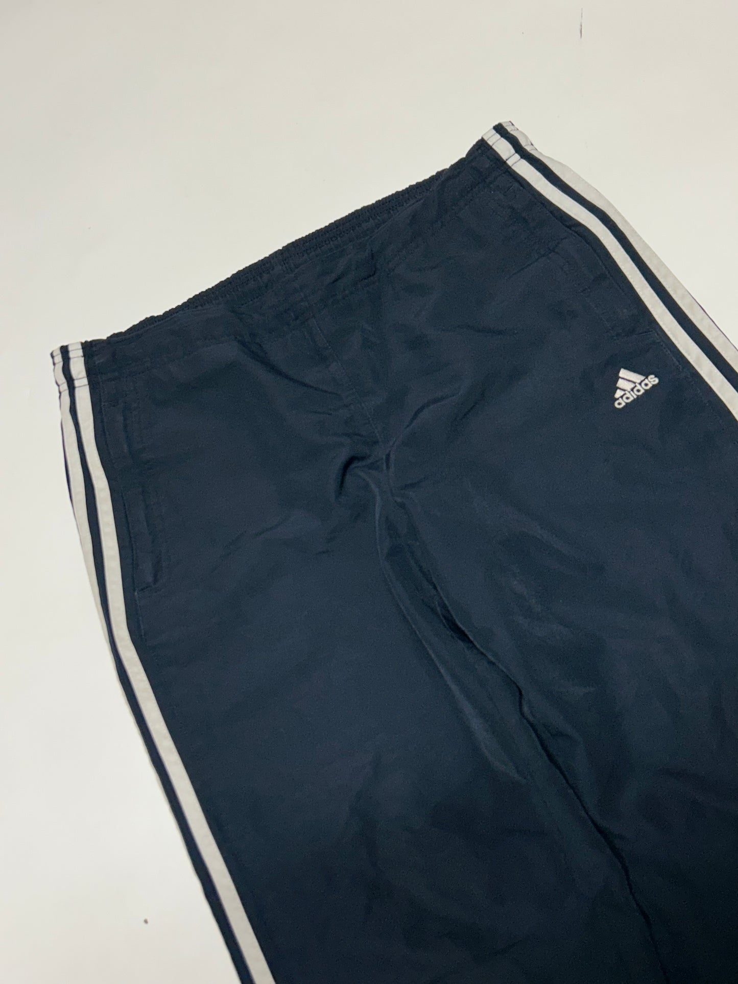 Vintage Adidas baggy track pants (S)