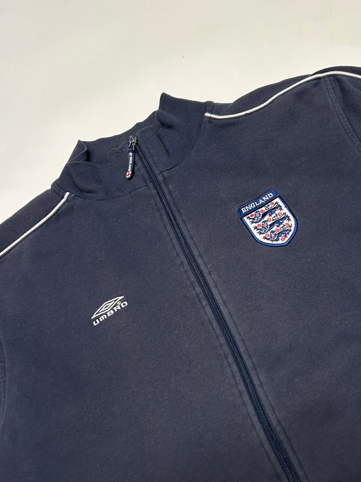 Vintage England Umbro full zip sweatshirt (M)