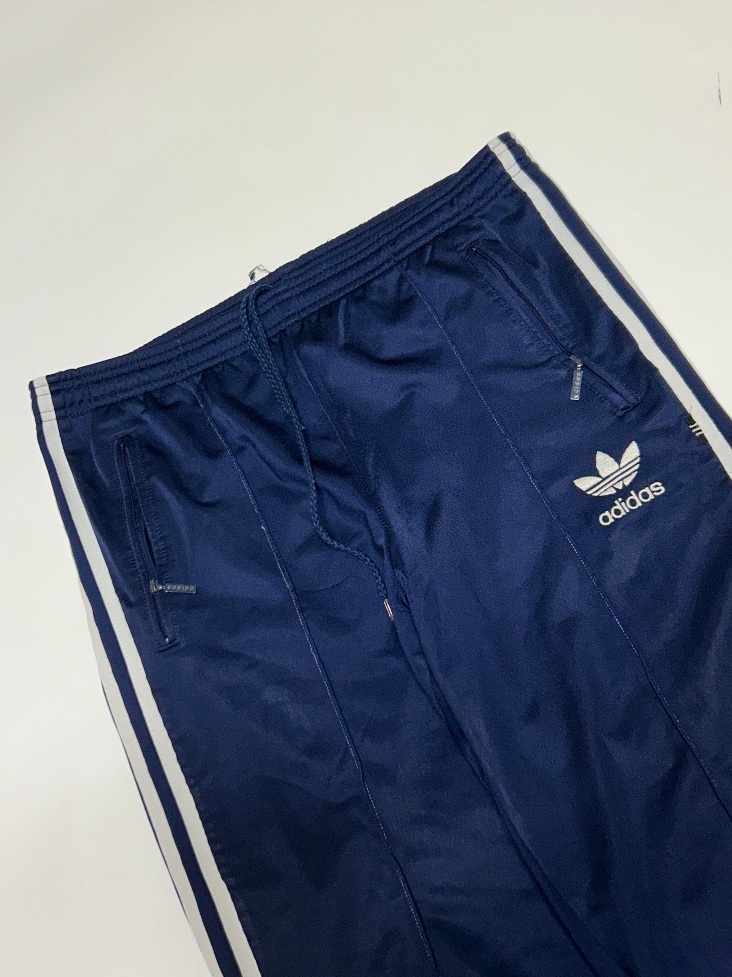 Vintage 90s Adidas originals track pants (M)