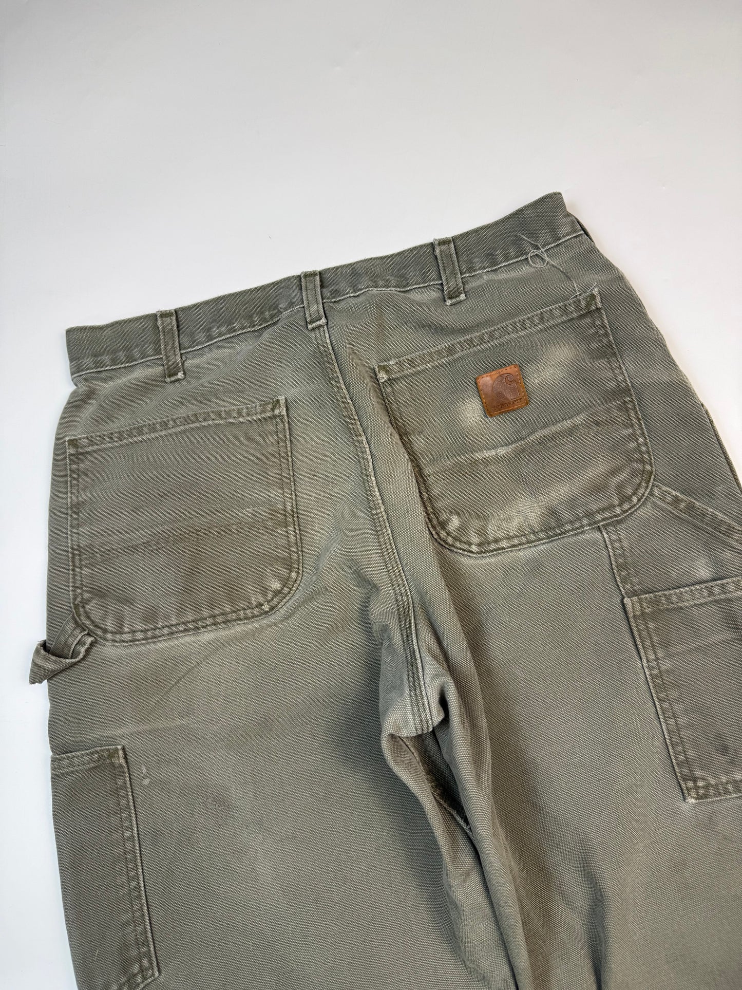 Carhartt baggy carpenter pants (W32)