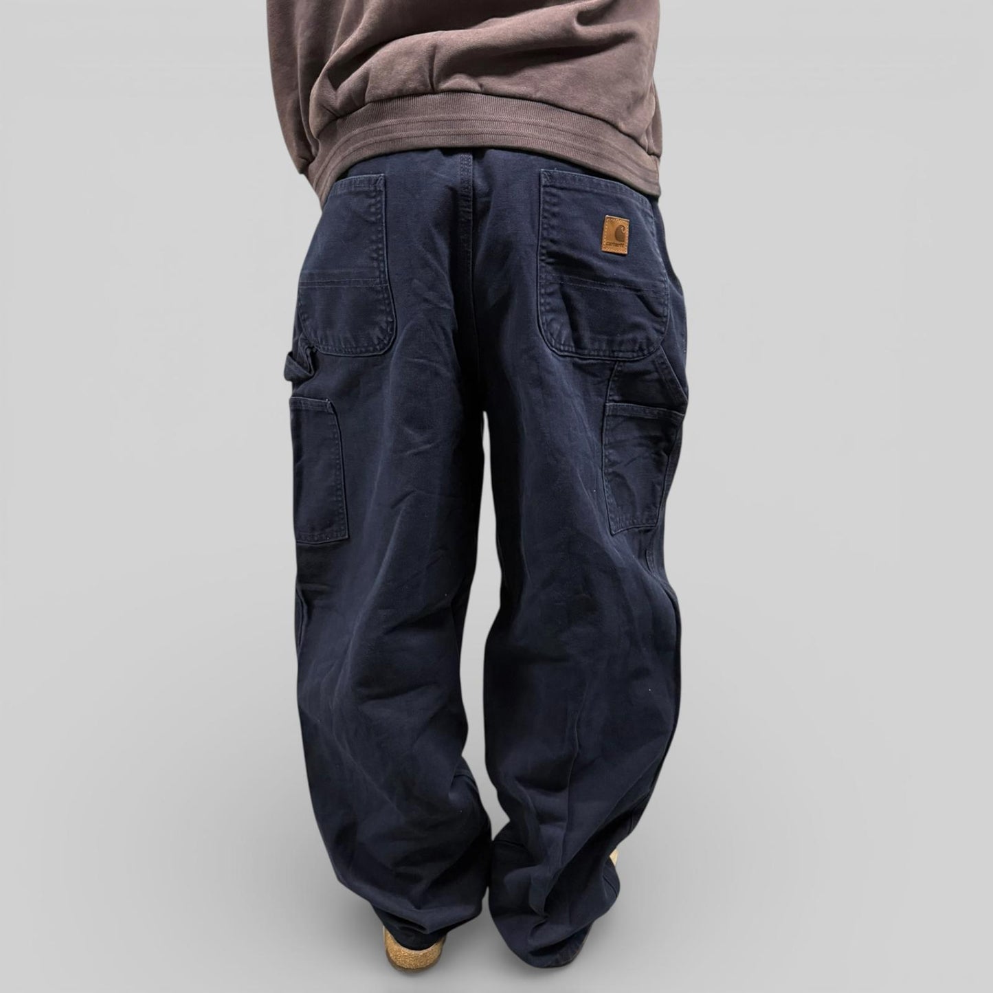 Carhartt baggy carpenter pants (W38)