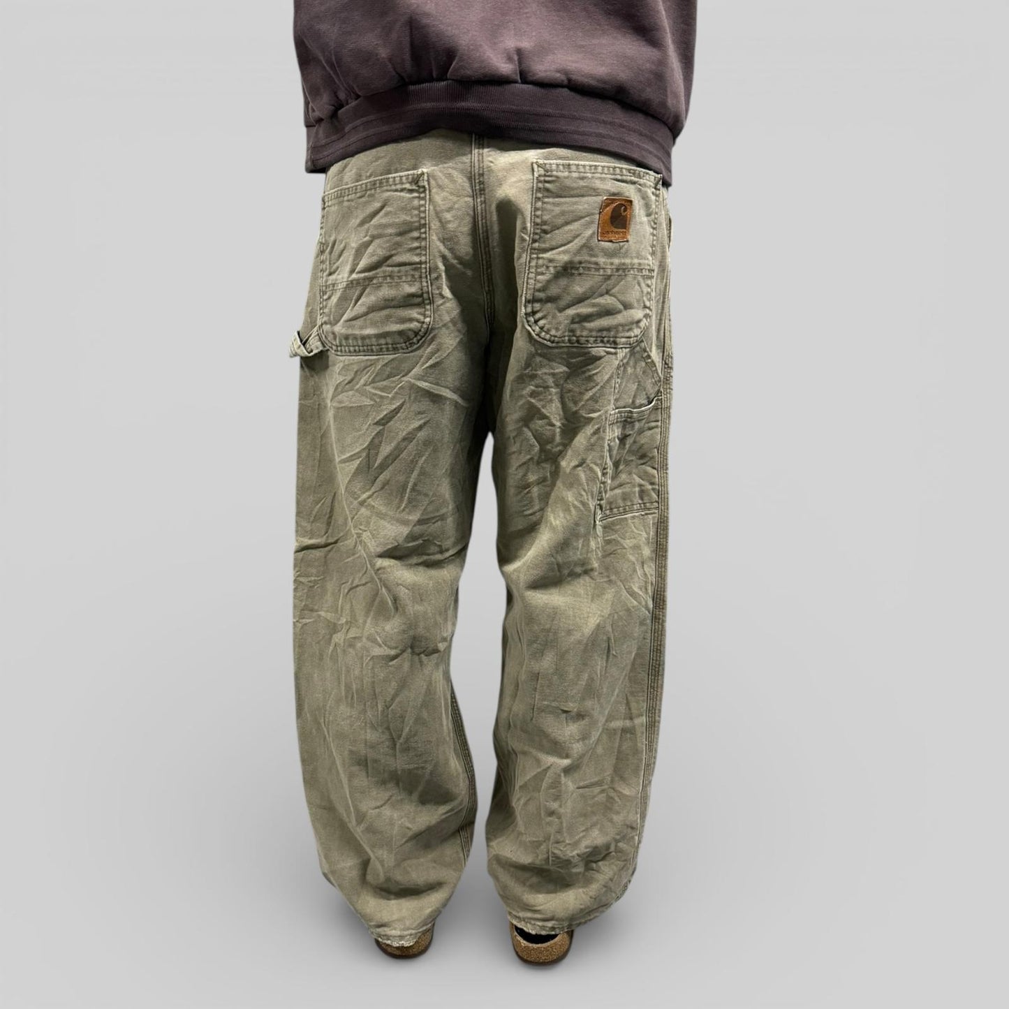 Vintage Carhartt baggy carpenter pants (W34)