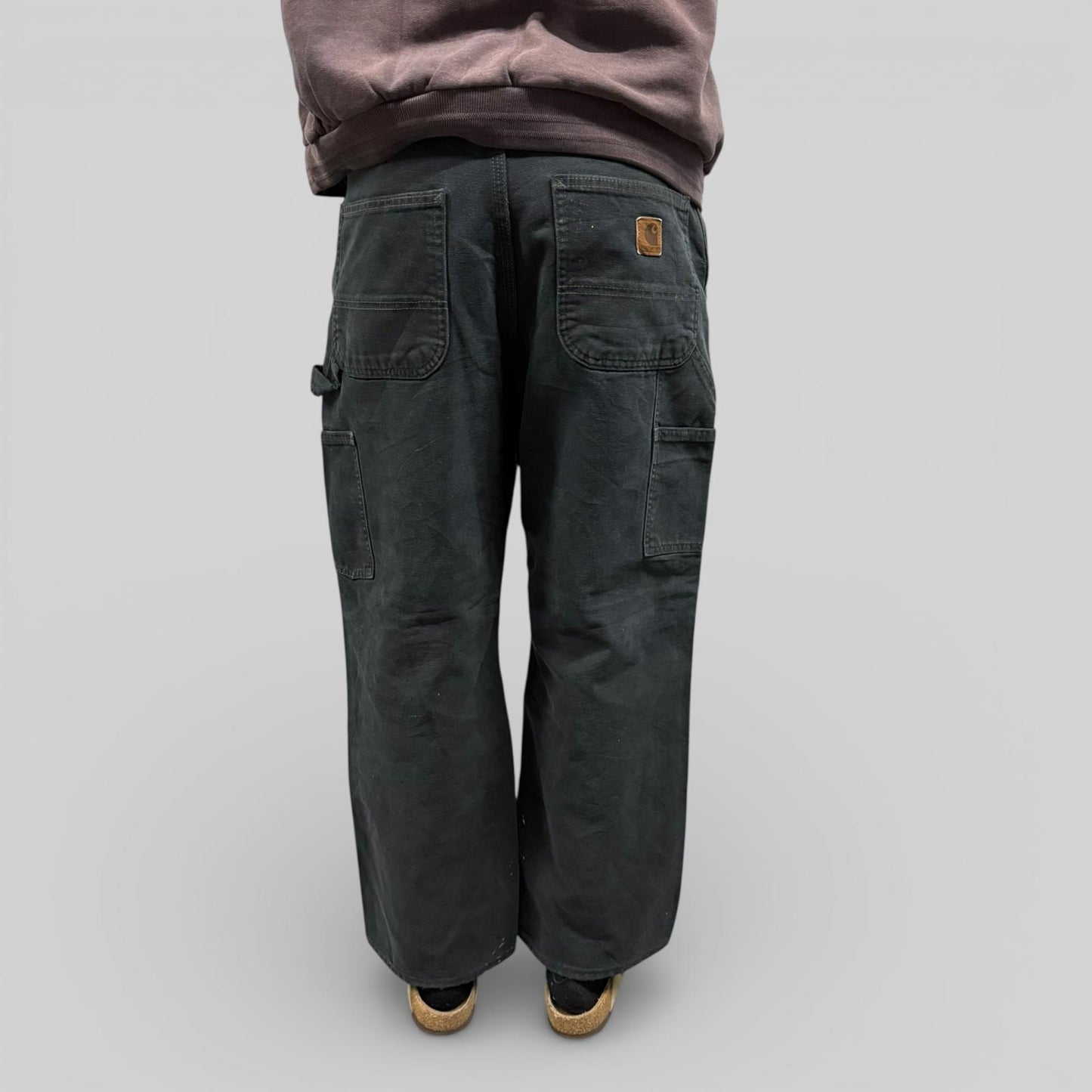 Carhartt baggy carpenter pants (W32)